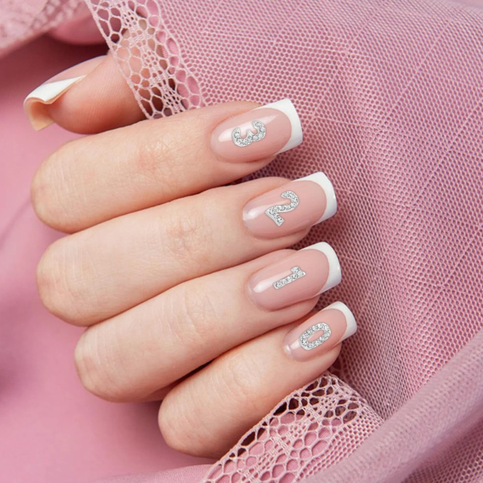 100pezzi Ciondoli Numerici per Unghie Strass Decorazioni per Nail Art Numeri di Cristalli Accessori per Unghie Piatte Incastonatura Sicura per Feste Spettacoli e Festival