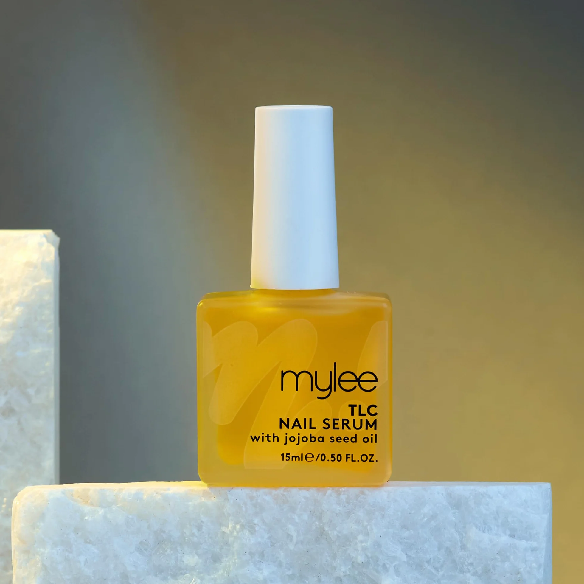Mylee Siero per Unghie TLC, Trattamento per Riparare le Unghie, Promuovere una Crescita Più Forte, Lunga e Sana e Nutrire le Cuticole, Con Olio di Mandorle Dolci e Vitamine, Fresco Profumo di Anguria