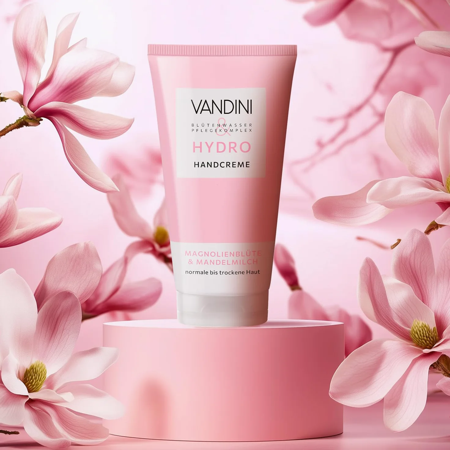 VANDINI HYDRO - 6 creme per le mani da donna, 75 ml, con fiori di magnolia e latte di mandorle, crema nutriente per le mani per pelli normali e secche, vegana, senza parabeni e siliconi, Made in