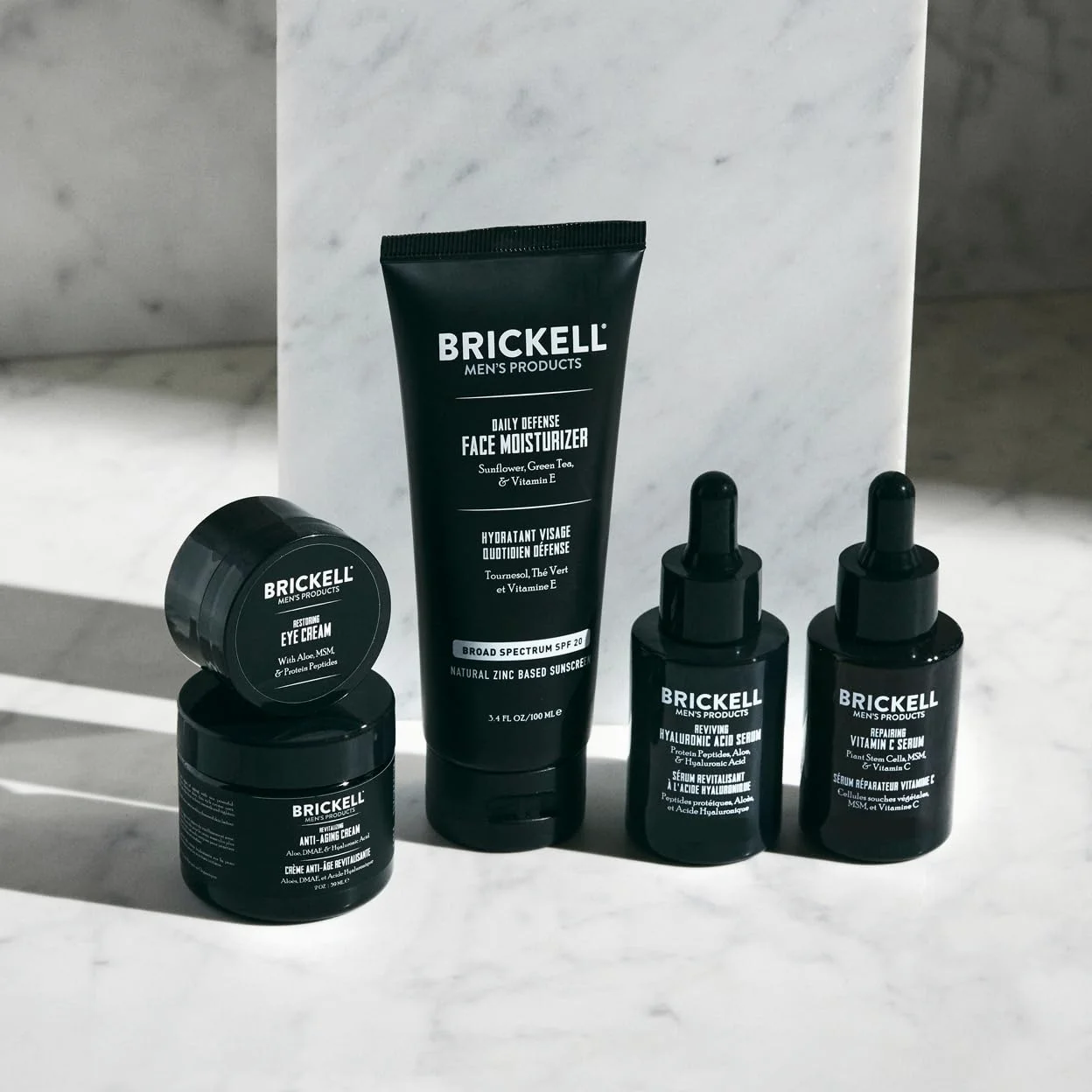 Brickell Men's Difesa Completa Routine Antietà Invecchiamento, Crema Viso Notte, Siero Giorno e Notte Vitamina C, Idratante Viso con SPF e Crema Occhi, Naturale e Biologico, Senza Profumo