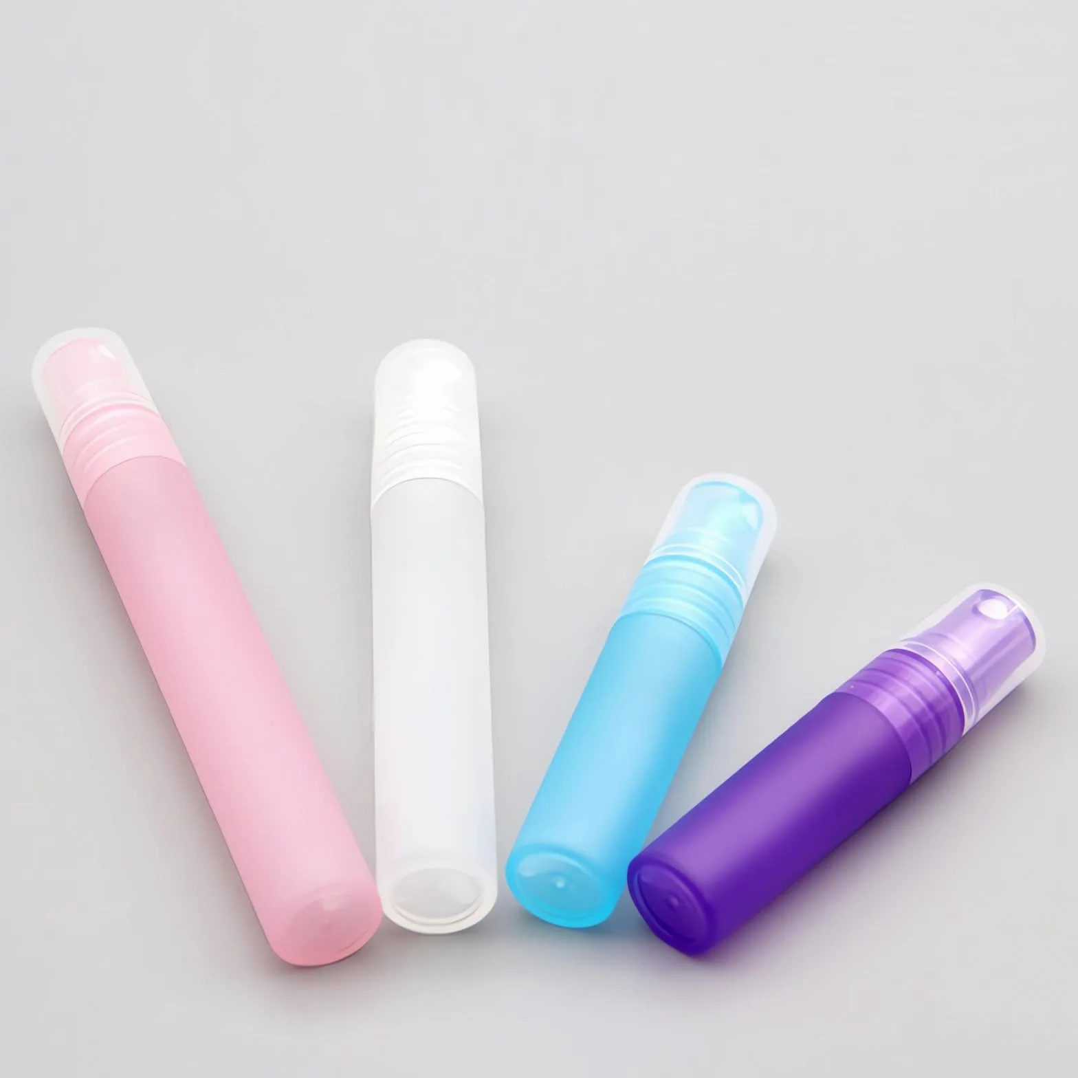 100 Pezzi 10ml Glassato Blu plastica flacone spray Piccolo Flacone Spray per Nebbia Riutilizzabile Portatile, Bottiglia di Profumo, Cosmetica, Viaggio