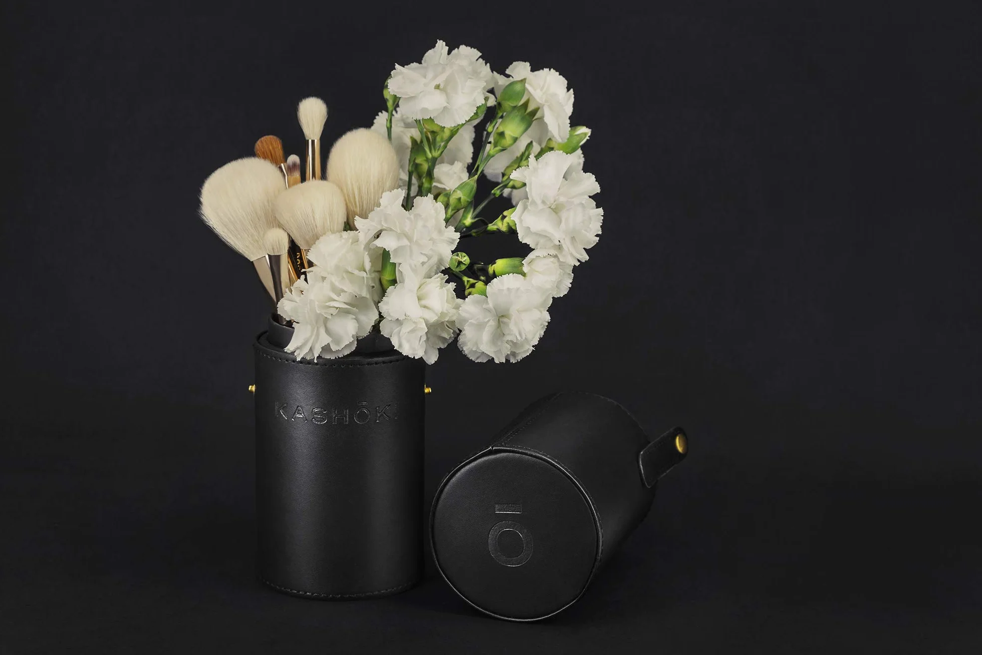 KASHOKI MU ACC BLACK BRUSH TUBE