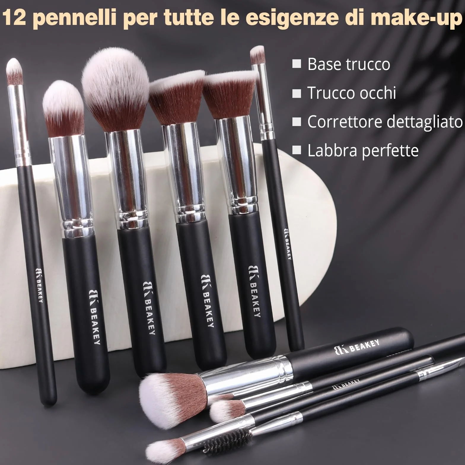 BEAKEY Set Pennelli Trucco Premium Synthetic 10+2 Pezzi Nero Argento Spugnetta Blender Beauty