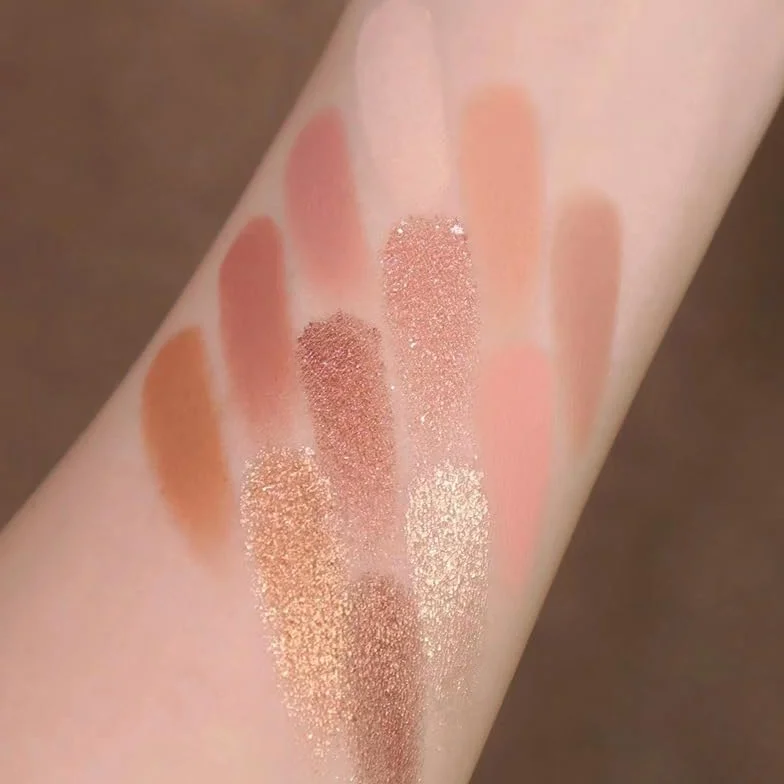 Palette di ombretti long lasting opachi e glitter miscelabili truccolo multi-uso per occhi viso Kit regalo cosmetici portatile principianti professionisti