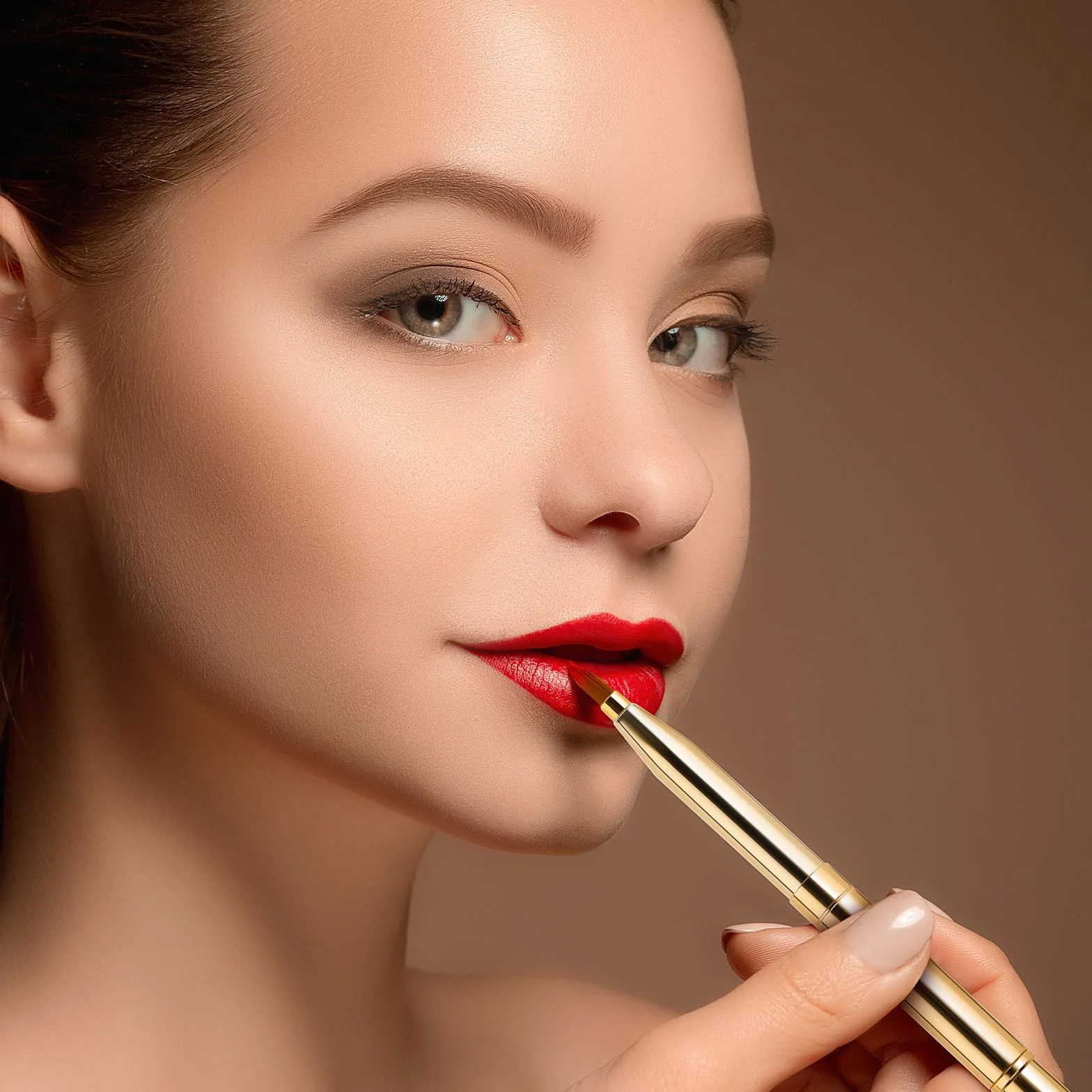 Abeillo, pennello per labbra retrattile, mini pennello per labbra correttore, pennello per rossetto, pennello per trucco per labbra