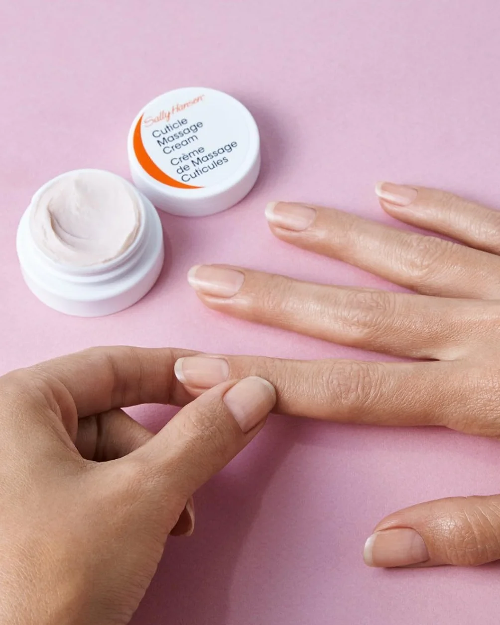 Sally Hansen Trattamento Intensivo Idratante Cuticle Massage Cream, Crema per Cuticole, 8 g