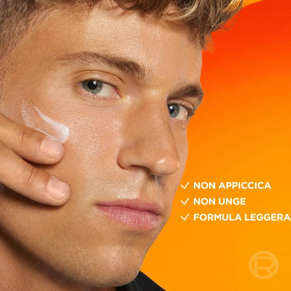 L'Oréal Paris Men Expert Crema Idratante Anti-Fatica Uomo, Pelle Rivitalizzata, Levigata e Idratata, Occhiaie e Rughe Sottili Ridotte, Arricchita con Proteine e Vitamina C, Hydra Energetic, 100 ml