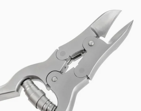 Remos - Tronchesina per unghie dei piedi con meccanismo a molla in acciaio inox - 16 cm