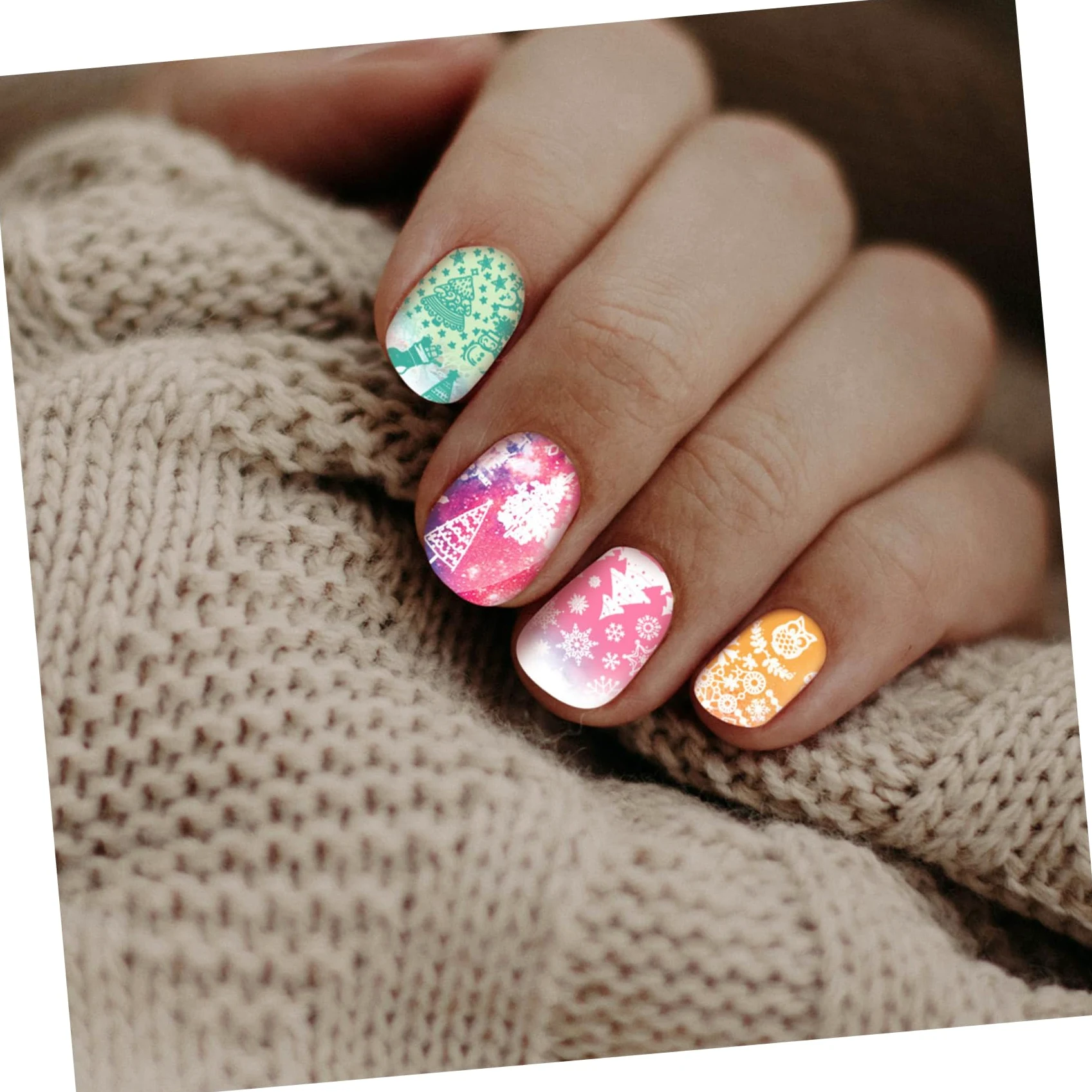 Healvian 30pezzi Piastre Per Stampa Unghie Natalizie Kit Di Stamping Per Nail Art Con Temi Di Natale Come Alberi e Fiocchi Di Accessori Manicure Per Decorazioni Festive