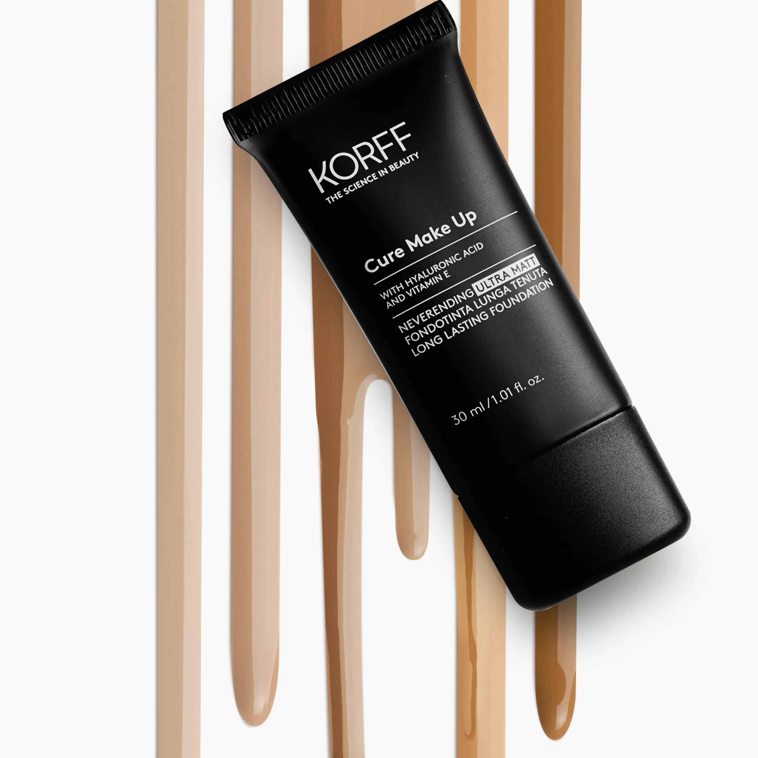 Korff Neverending Ultra Matt Fondotinta Lunga Tenuta fino a 8 ore, Effetto Matt, con Acido Ialuronico, Vitamina E, Amande, SPF30, 30 ml