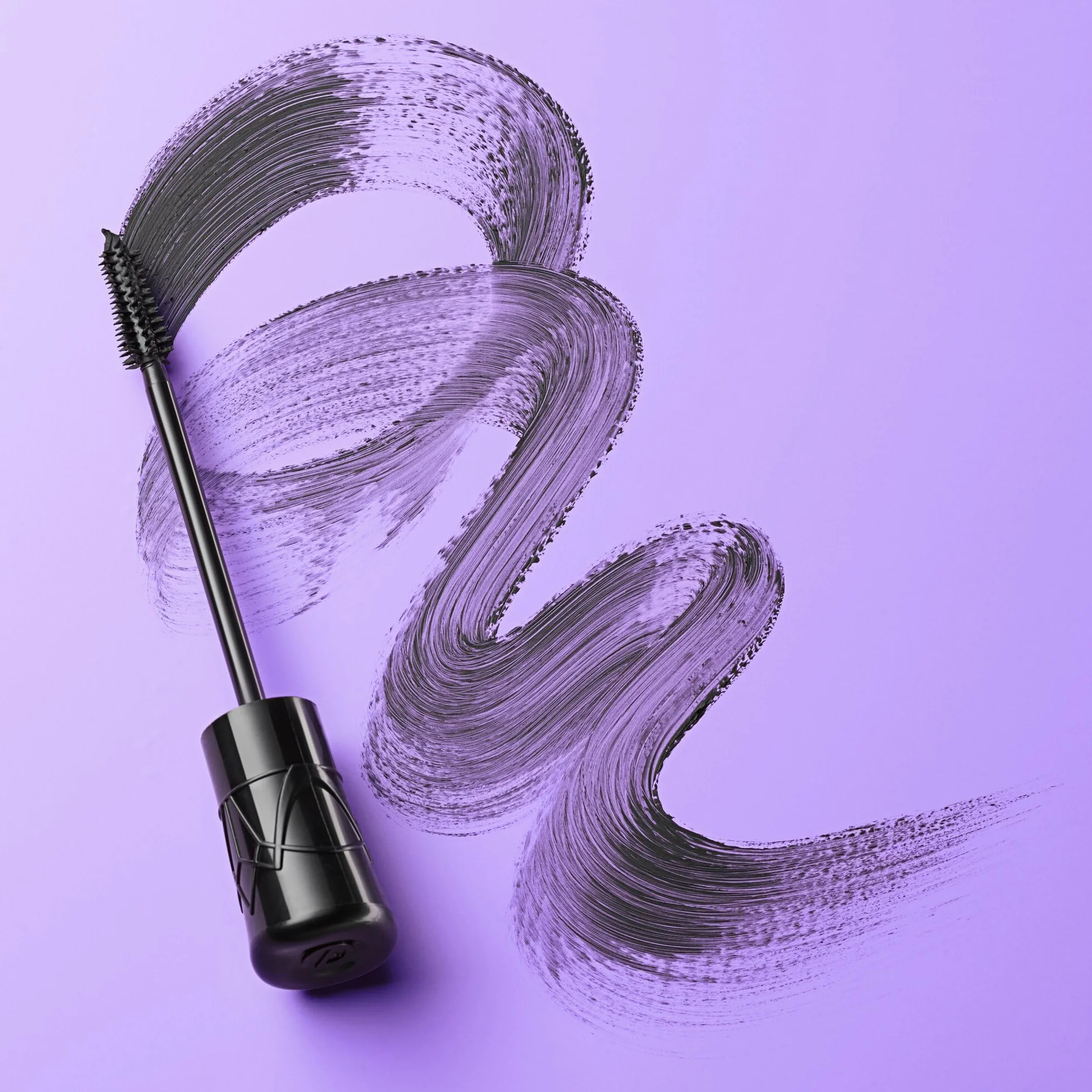 essence Il Mascara Call Me Queen - objętość, wydłużenie, efekt rzęs (11.5 ml)
