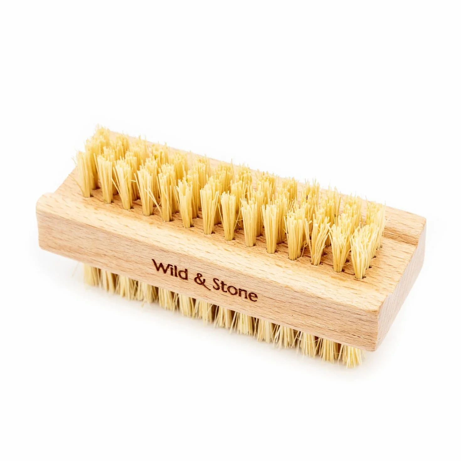 Wild & Stone Spazzola per unghie in legno di faggio FSC sisal naturale