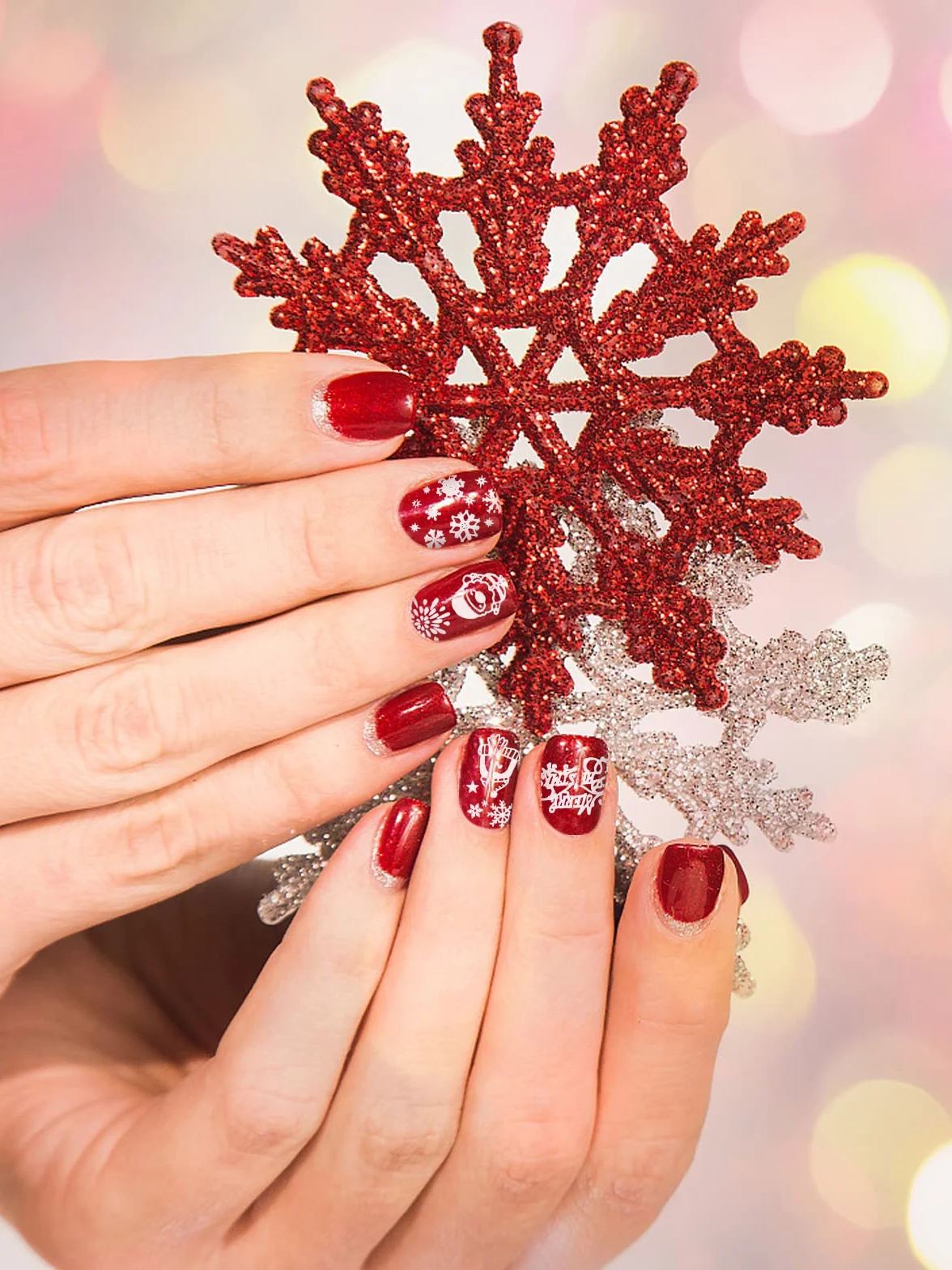 EBANKU 6 pezzi Set di Nail Art Stamping Stampini, Piatti per Timbri per Unghie Renna Fiocco di Neve Albero di Natale Disegni Manicure con 1 Timbro + 1 Raschietto + 1Borsa Portaoggetti