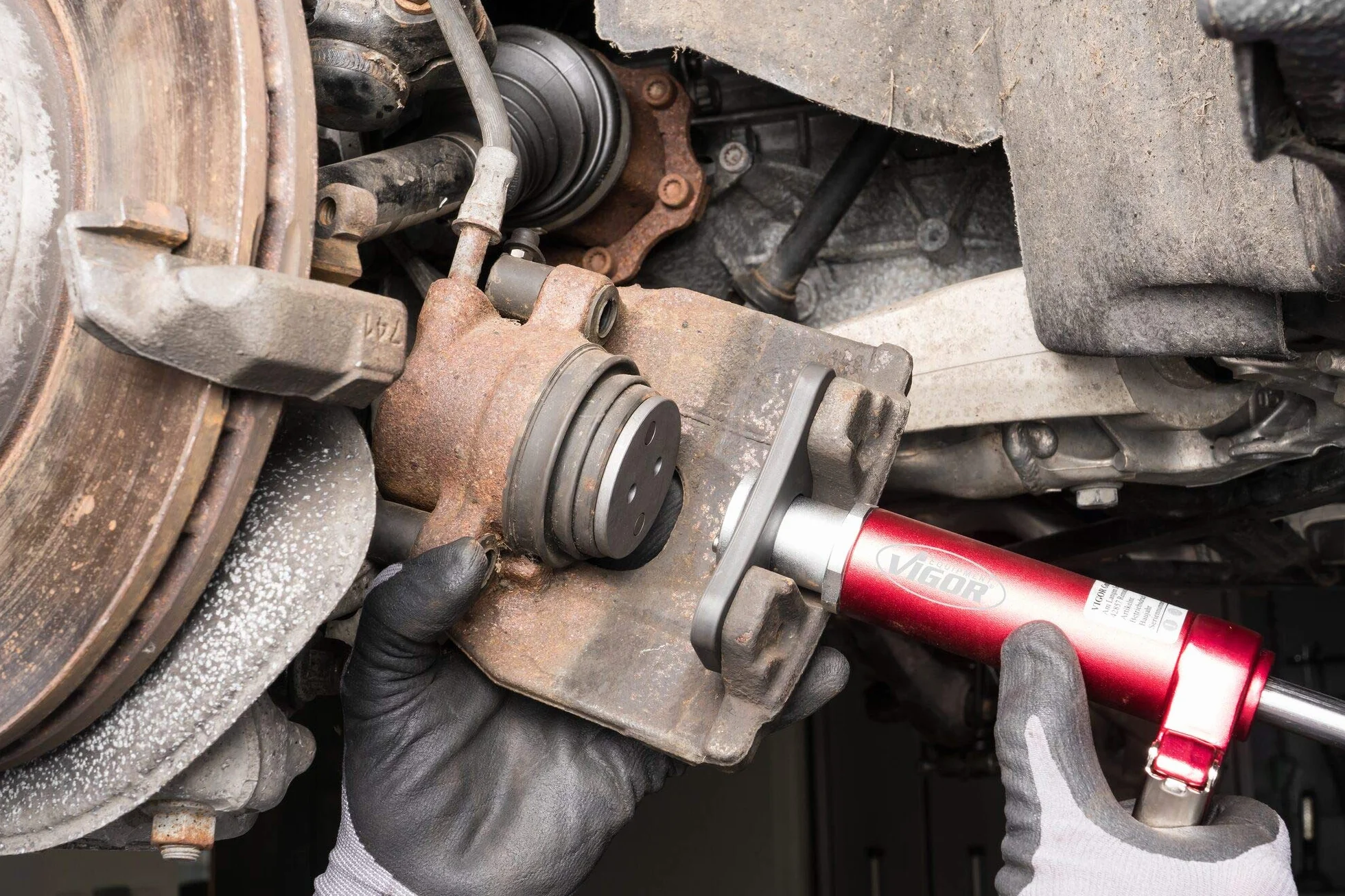 ViGOR Set di utensili pneumatici 23 pezzi per rotazione pressione pistoni freni auto VW Audi BMW Mercedes