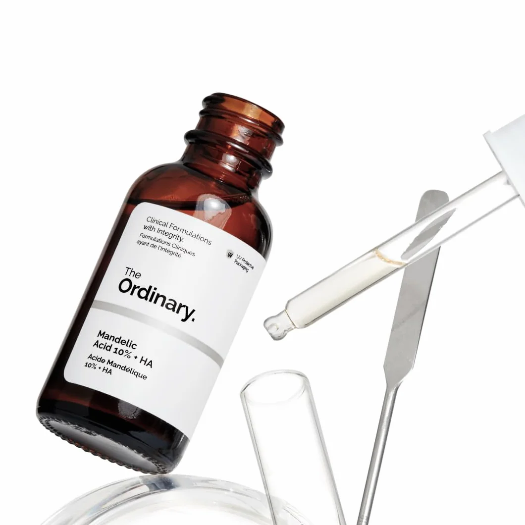 The Ordinary Mandelic Acid 10% + HA 30ml, Siero esfoliante Acido Mandelico e Acido Ialuronico, Delicato per purezza e idratazione
