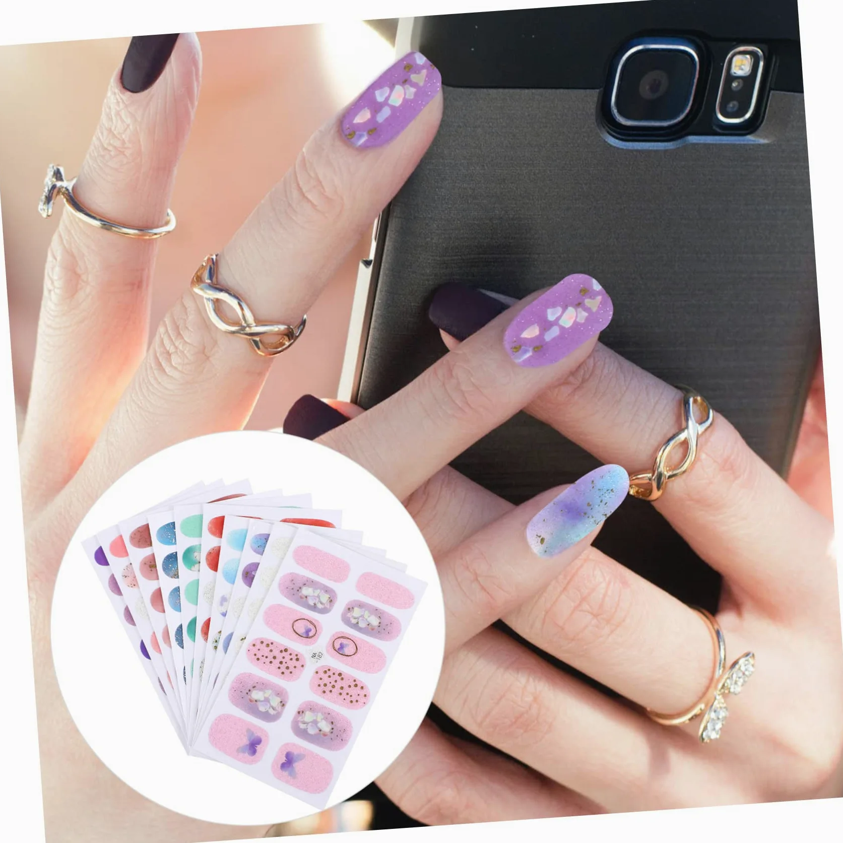 4 Set Adesivi per Unghie per Decorazione Manicure Stickers Autoadesivi per Nail Art per Feste e Speciali Personalizzabili e Facili Applicare