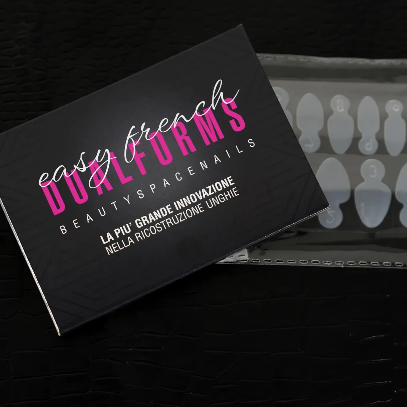Beauty Space nails - 2 EASY FRENCH silicone stencil sticker stampo per linea muretto per dualforms, soft silicone riutilizzabili per sistema dual system (MODELLO STILETTO LONG+SHORT)