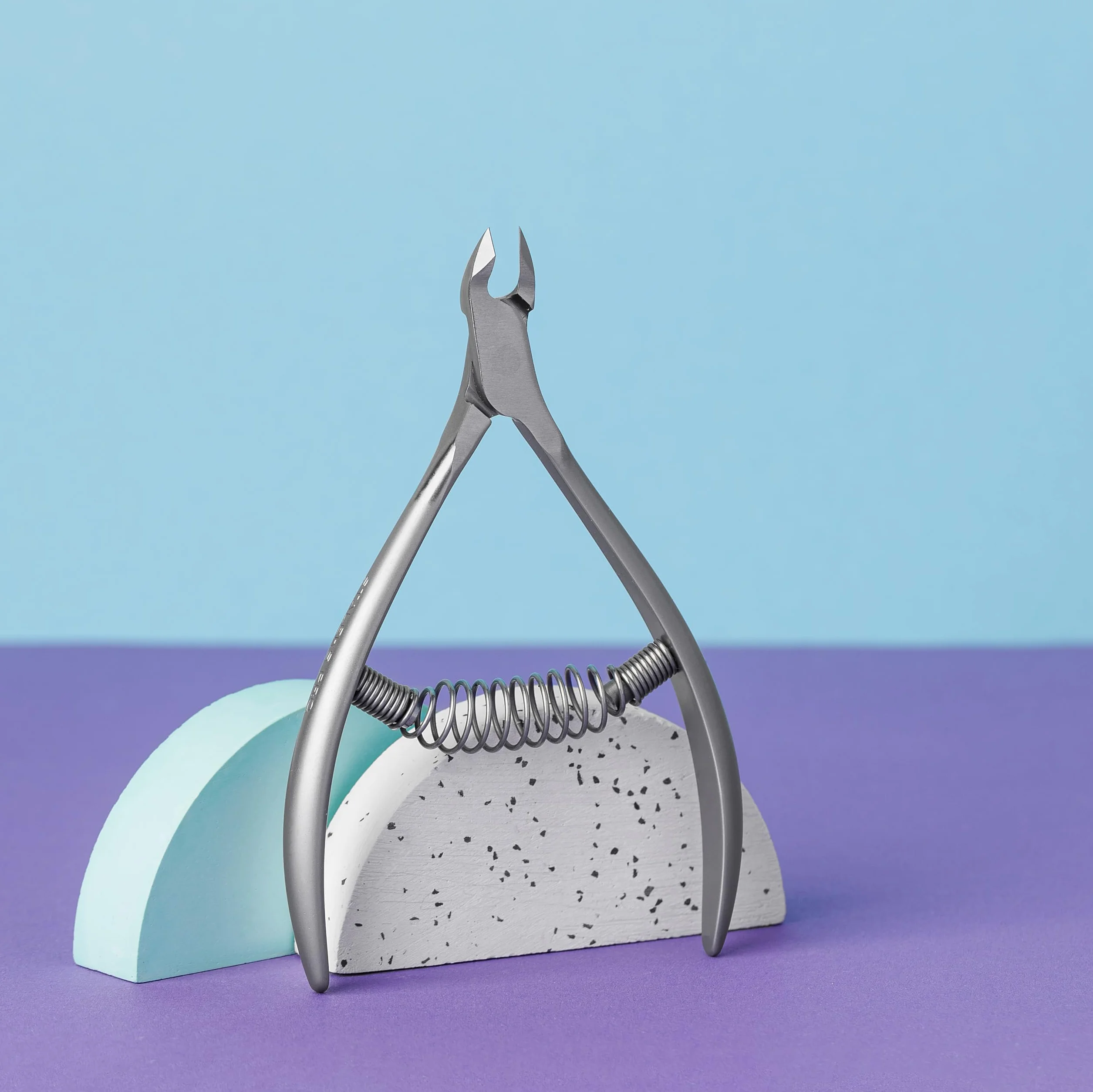 STALEKS PRO by Natury Nails Pinza professionale per cuticole 4 mm. Acciaio inossidabile (Smart 30-4mm)