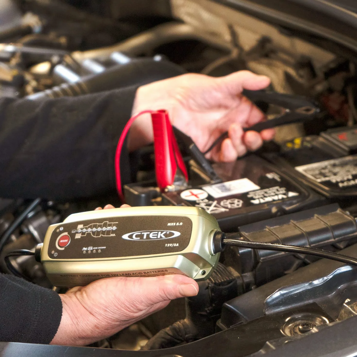 CTEK MXS 5.0 Caricabatterie 12V 5A Intelligente con Compensazione Temperatura e Ricondizionamento