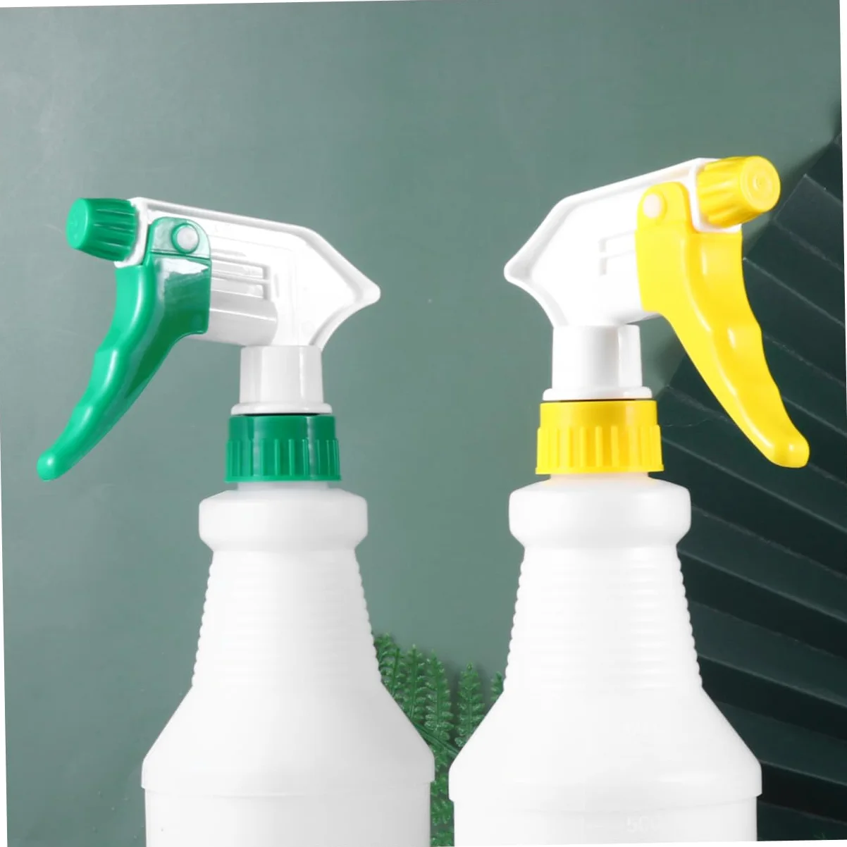 Healvian Spruzzino Piccolo in Pe da 750ml, Flacone Riutilizzabile 8 Pezzi | Ugello Casuale, Uso per Piante e Salone, Leggero e Pratico per Nebulizzare Colore Casuale