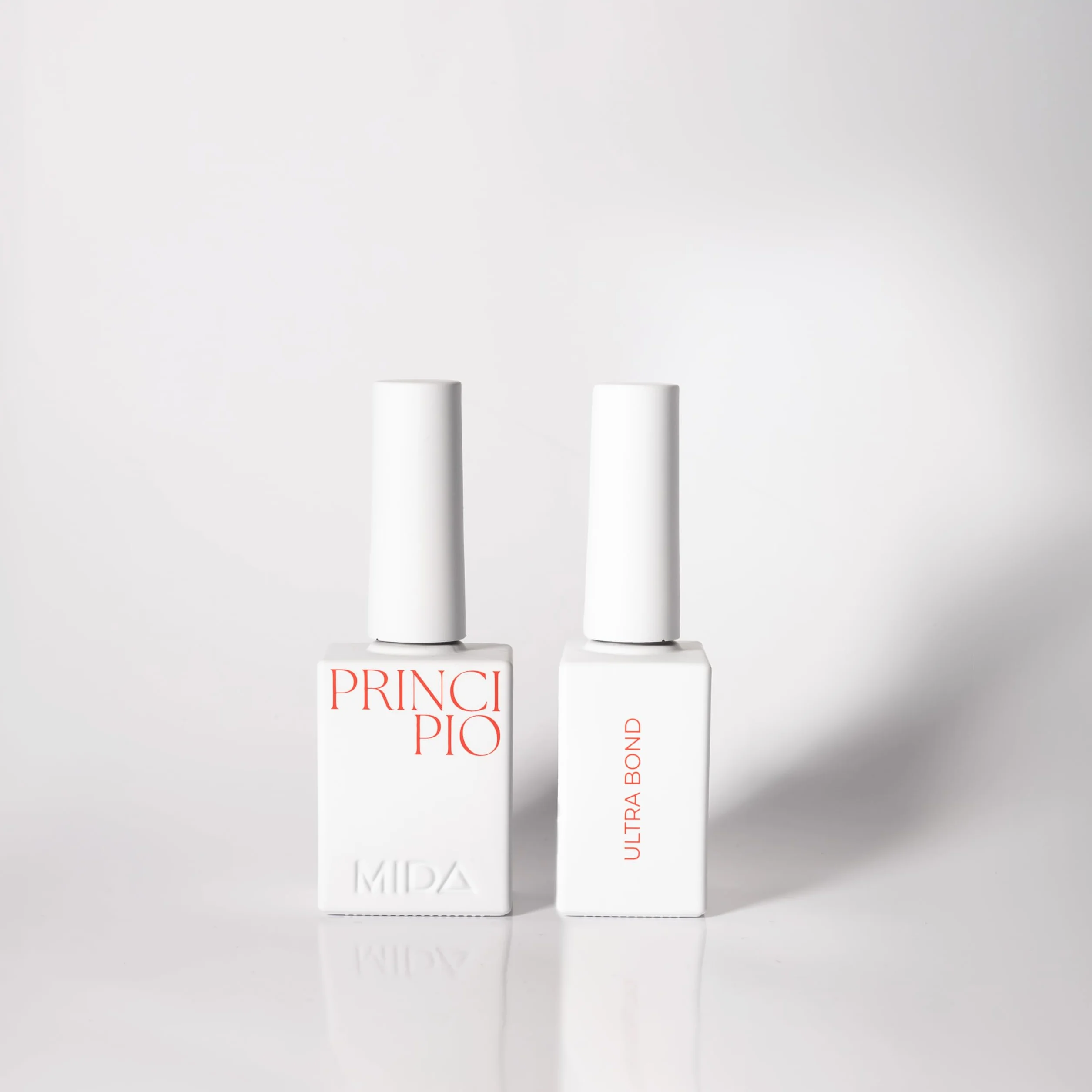 Principio Mida, Primer per Unghie Professionale, Basso Contenuto di Acidi, con Applicatore