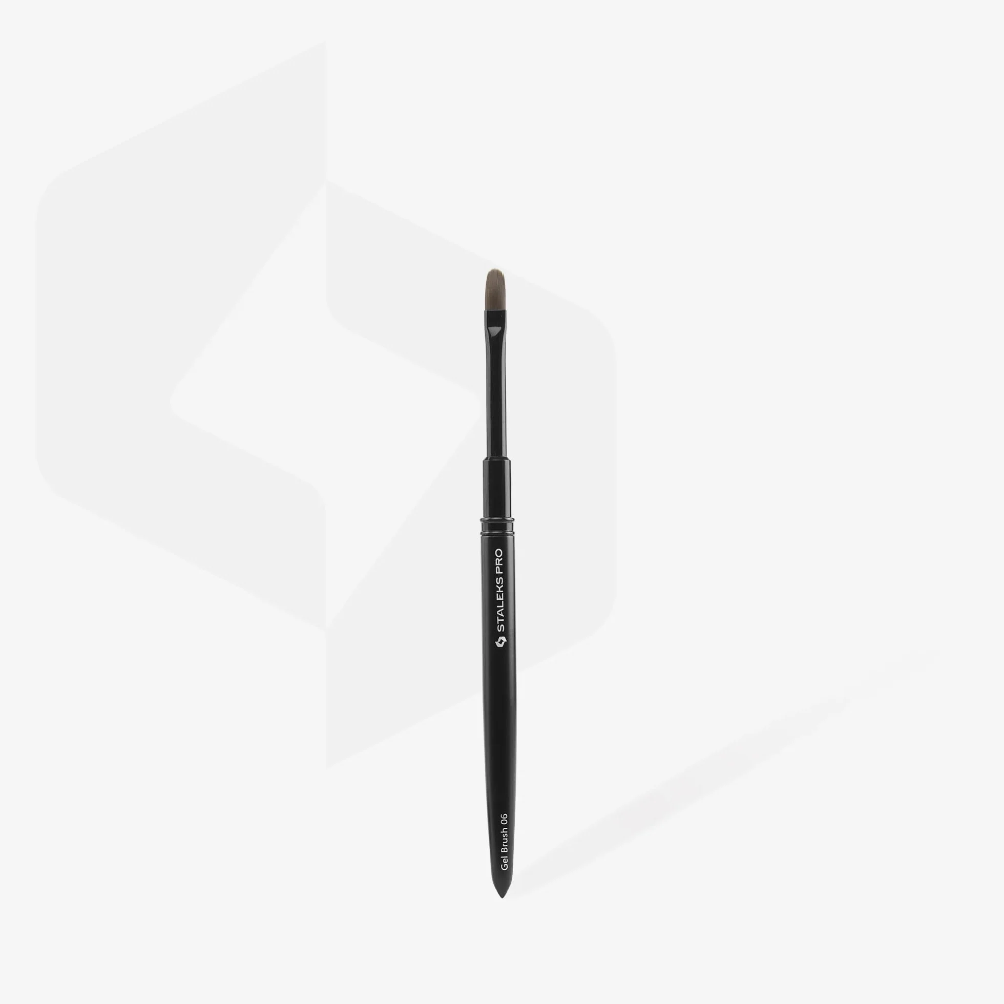 STALEKS PRO Pennello per l'applicazione e contruzione delle unghie in gel. Dimensioni: 11 x 6 mm. Expert NBE 06