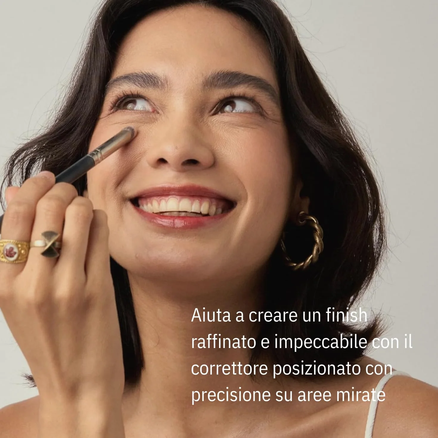 ENERGY 370S Pennello Correttore Piccolo per Copertura Mirata & Occhiaie – Pennello Trucco di Precisione con Setole Sintetiche Vegane