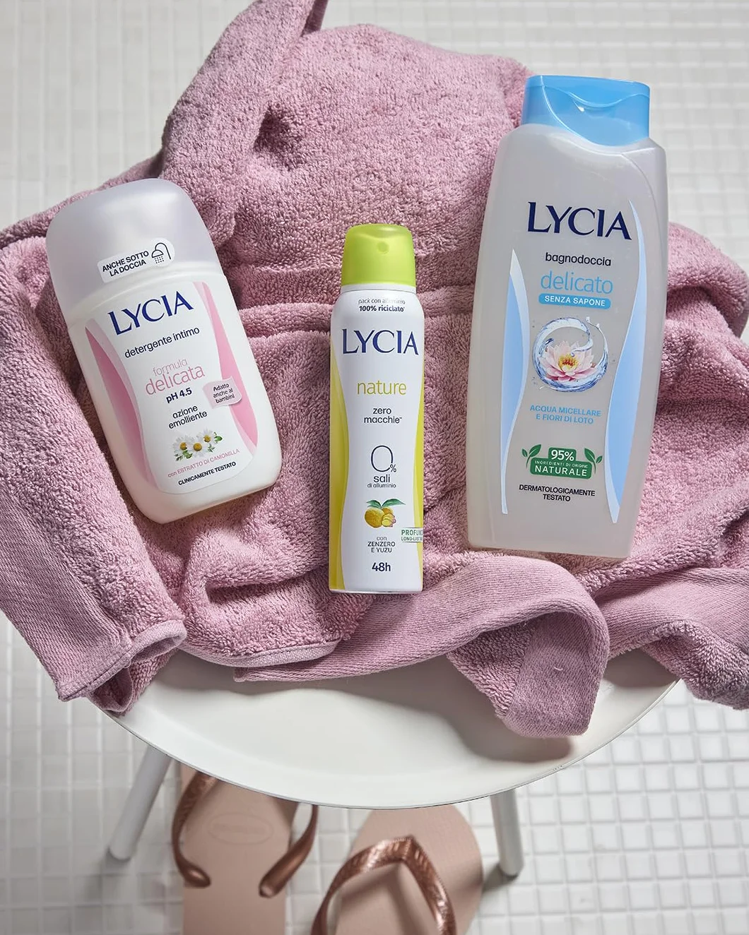 Lycia Bagnoschiuma Delicato con Acqua Micellare e Fiore di Loto 750 ml