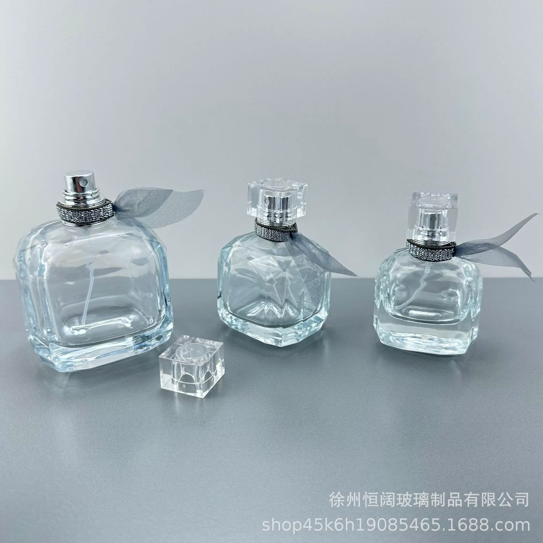 3 Flaconi di Profumo Stile Nastro Nero Ricaricabili Spray 100ml 50ml 30ml Flacone Spray di Profumo Riutilizzabile con Fondo Spesso per Uomini Donne Viaggi