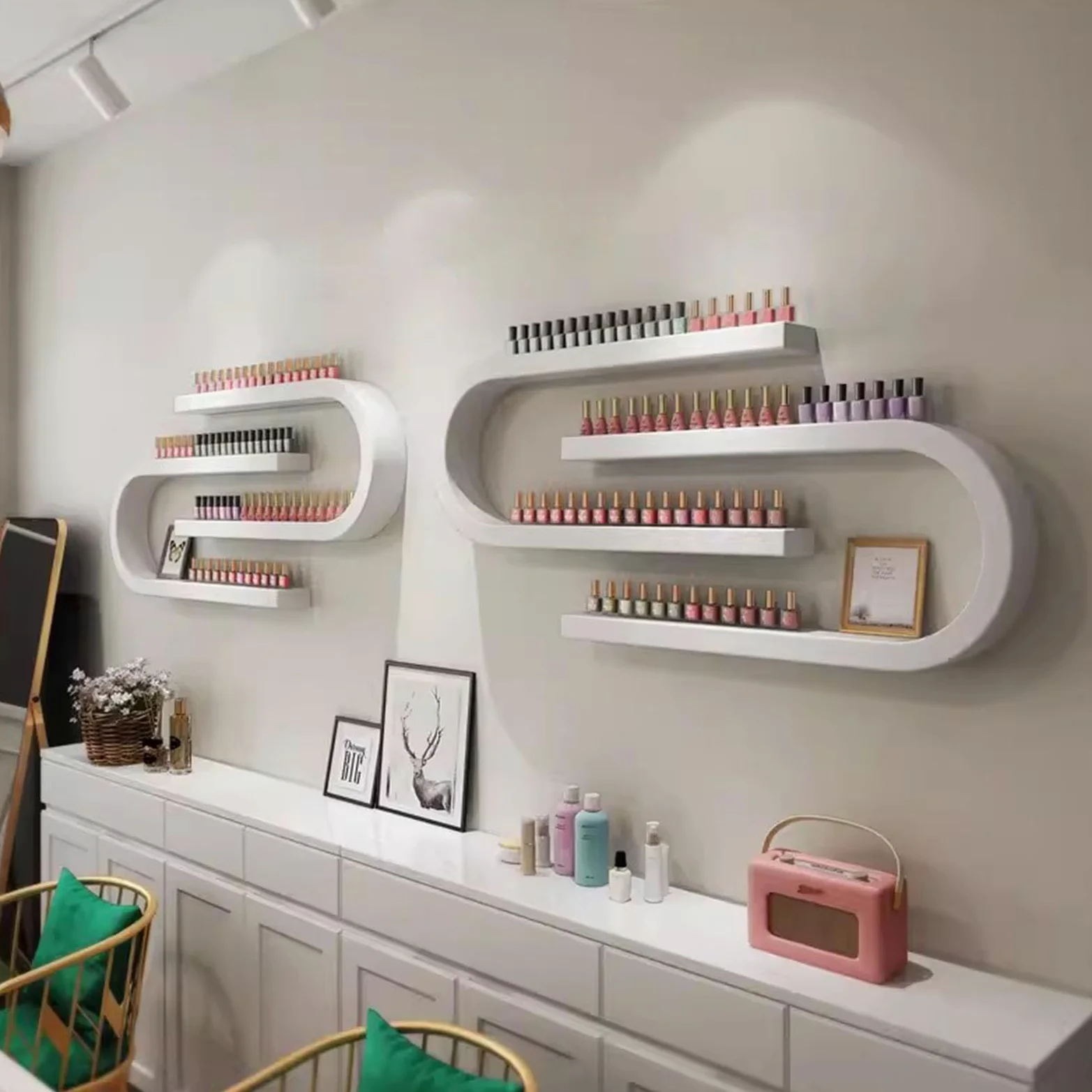 Scaffale Portasmalto a Forma di U, Organizer da Parete, Scaffale per Smalti, Vetrina per Cosmetici, Rossetti, Profumi, Vernici, Inchiostro per Tatuaggi, Olio Essenziale