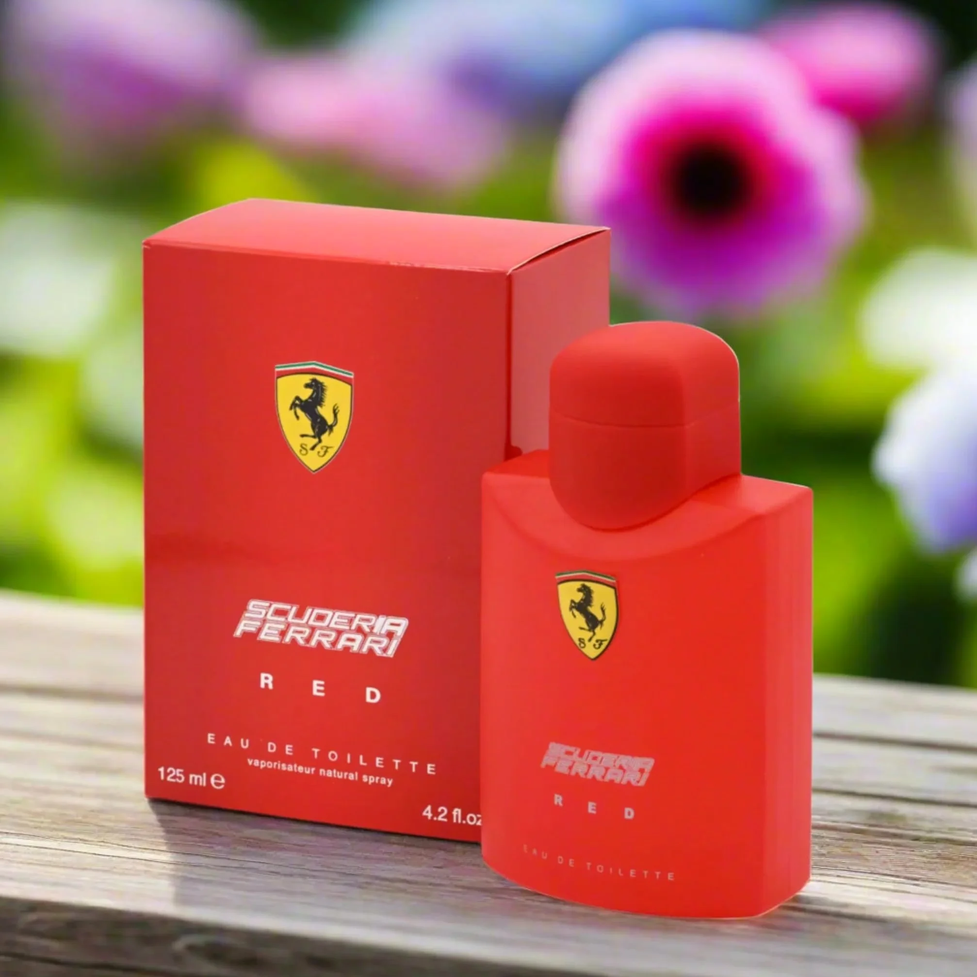 FerrariRed.Eau de Toilette Uomo, Profumo Spray Naturale, 125 ml, Fragranza Classica