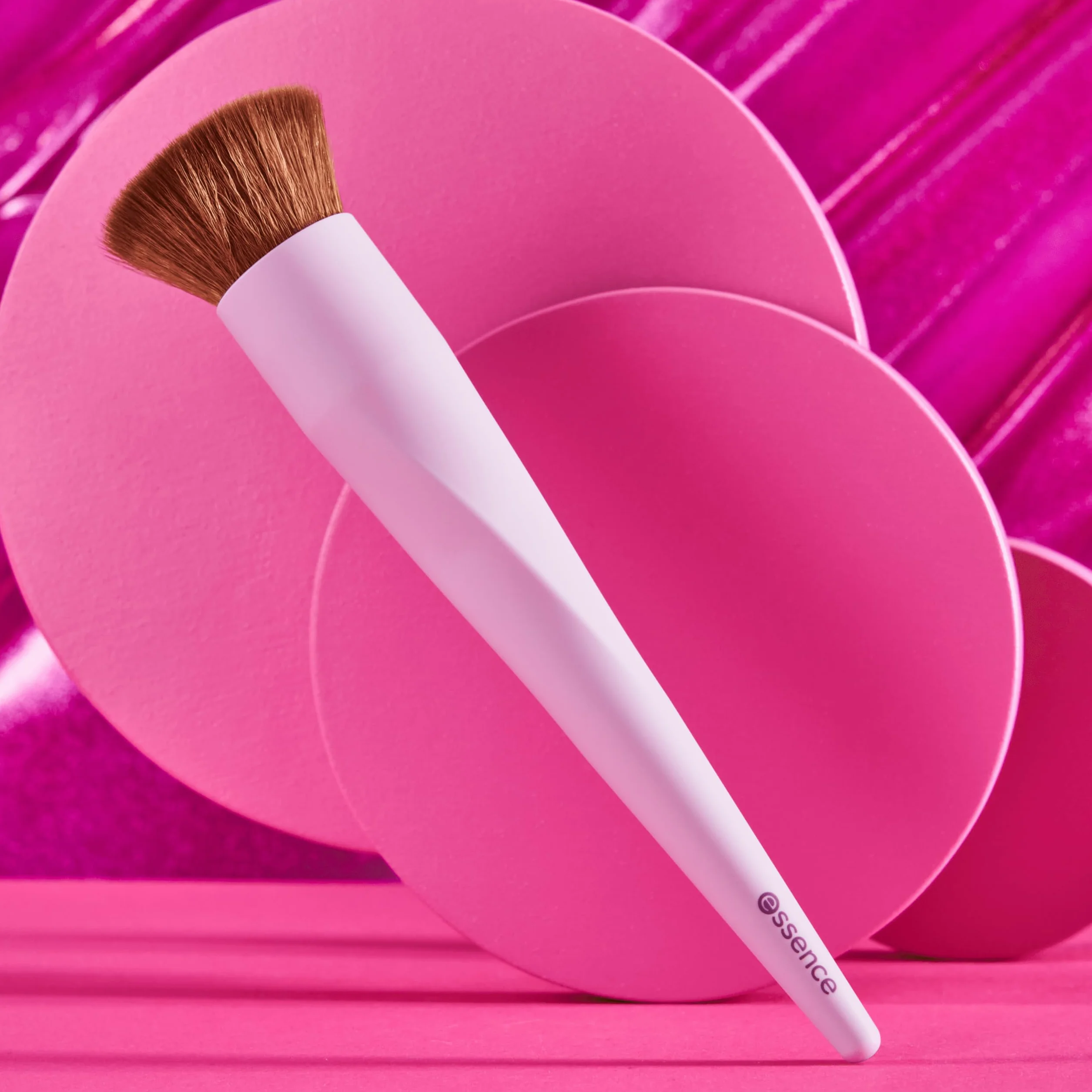 Essence Pennello Viso Make Up Buffer 1 sztuka