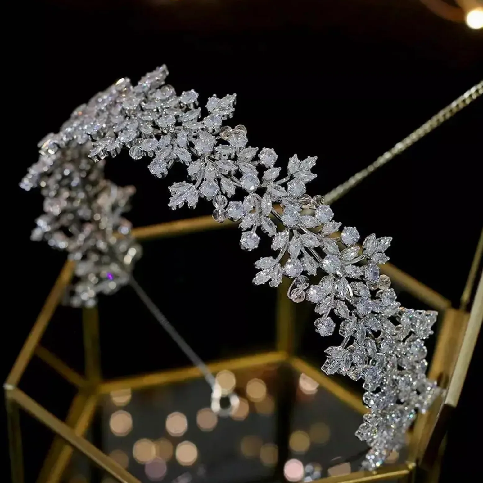 Copricapo da sposa Accessori for capelli Gioielli, Corone for donna, Tiara, Damigella d'onore(Silver)