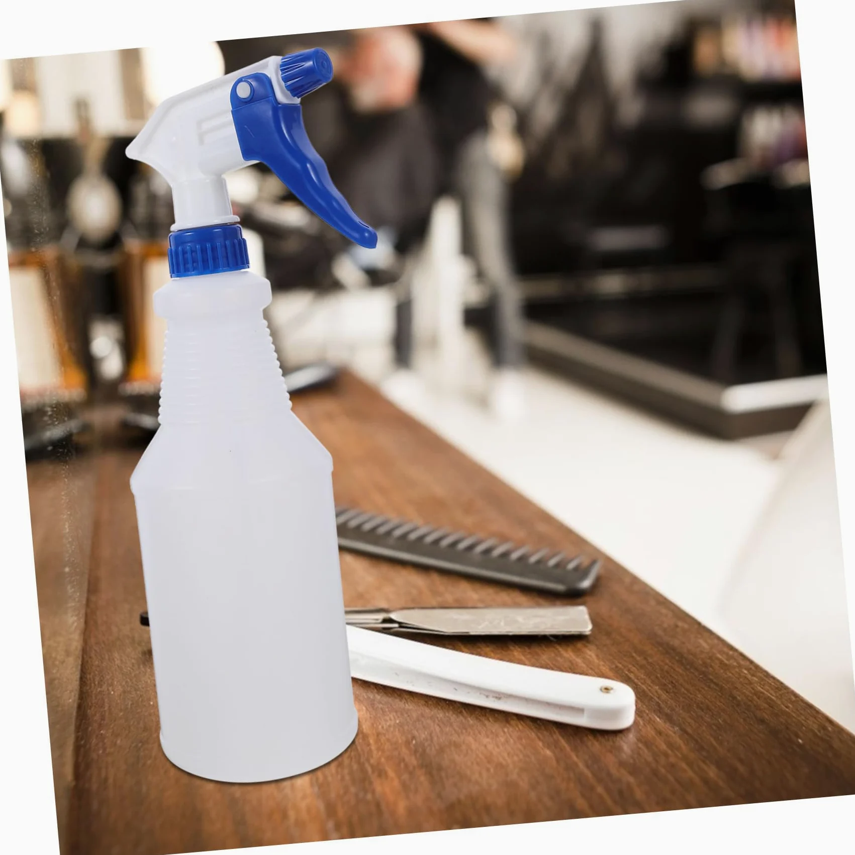 Baluue Bottigliette Spray in Plastica Pe 8 Pezzi da 750ml, Spray Ricaricabile per Parrucchieri, Facile da Usare e Risparmio di Lavoro, per Annaffiare Piante e Saloni di Colore Casuale