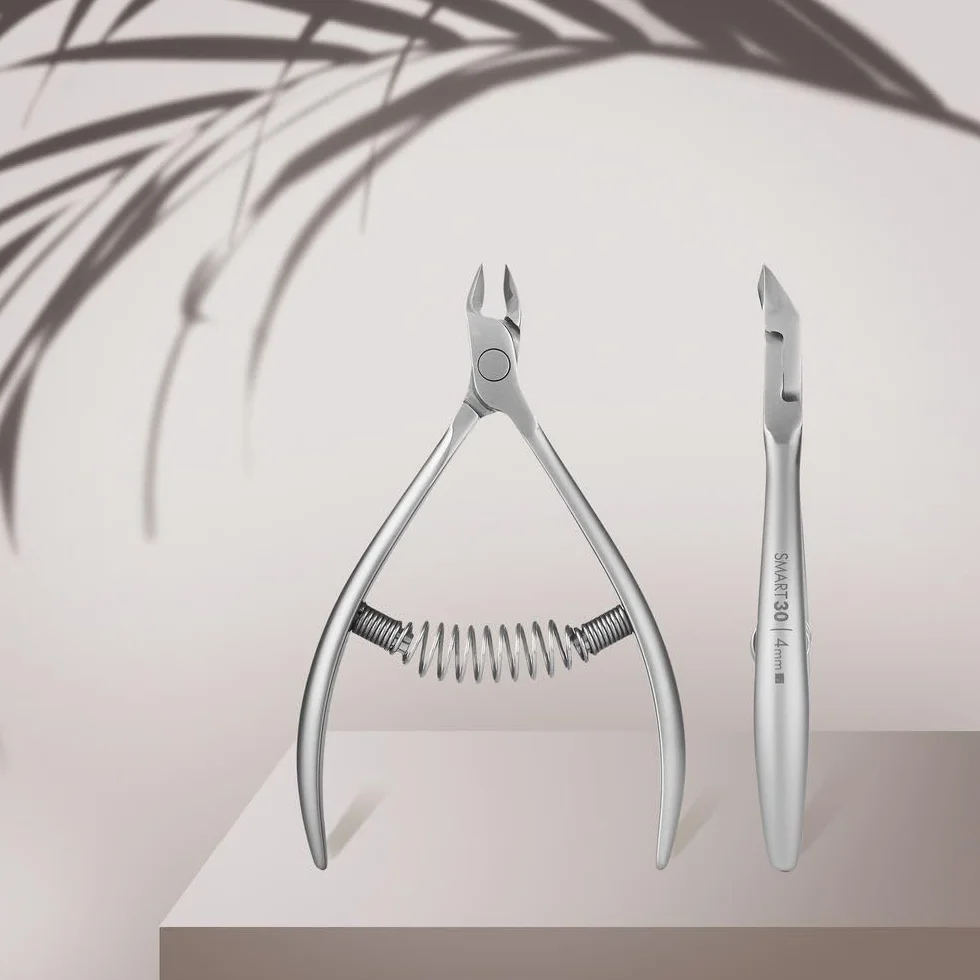 STALEKS PRO by Natury Nails Pinza professionale per cuticole 4 mm. Acciaio inossidabile (Smart 30-4mm)