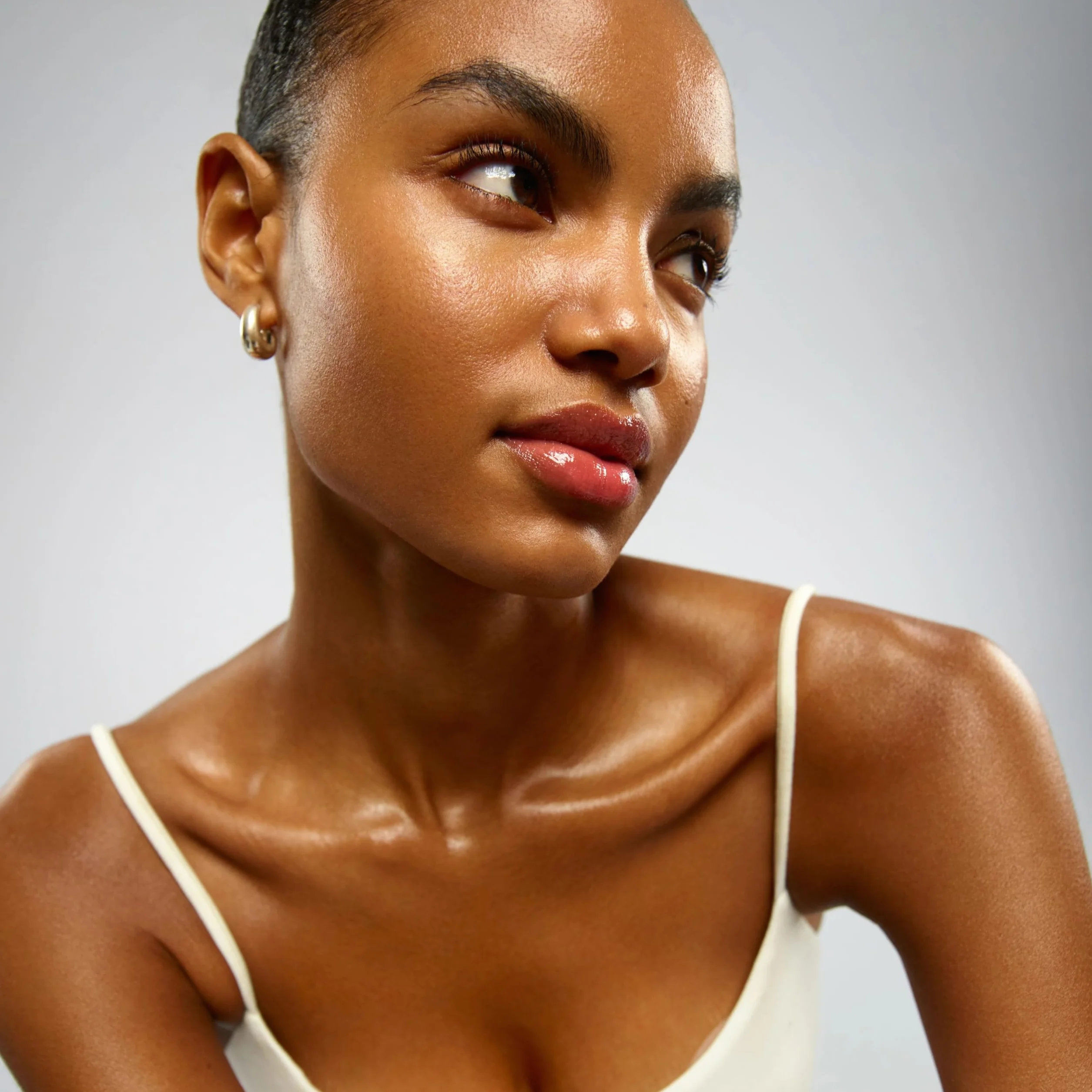 TAN-LUXE SUPER GLOW Siero autoabbronzante, (30 ml) Cura della pelle autoabbronzante graduale quotidiana, cruelty free e vegana
