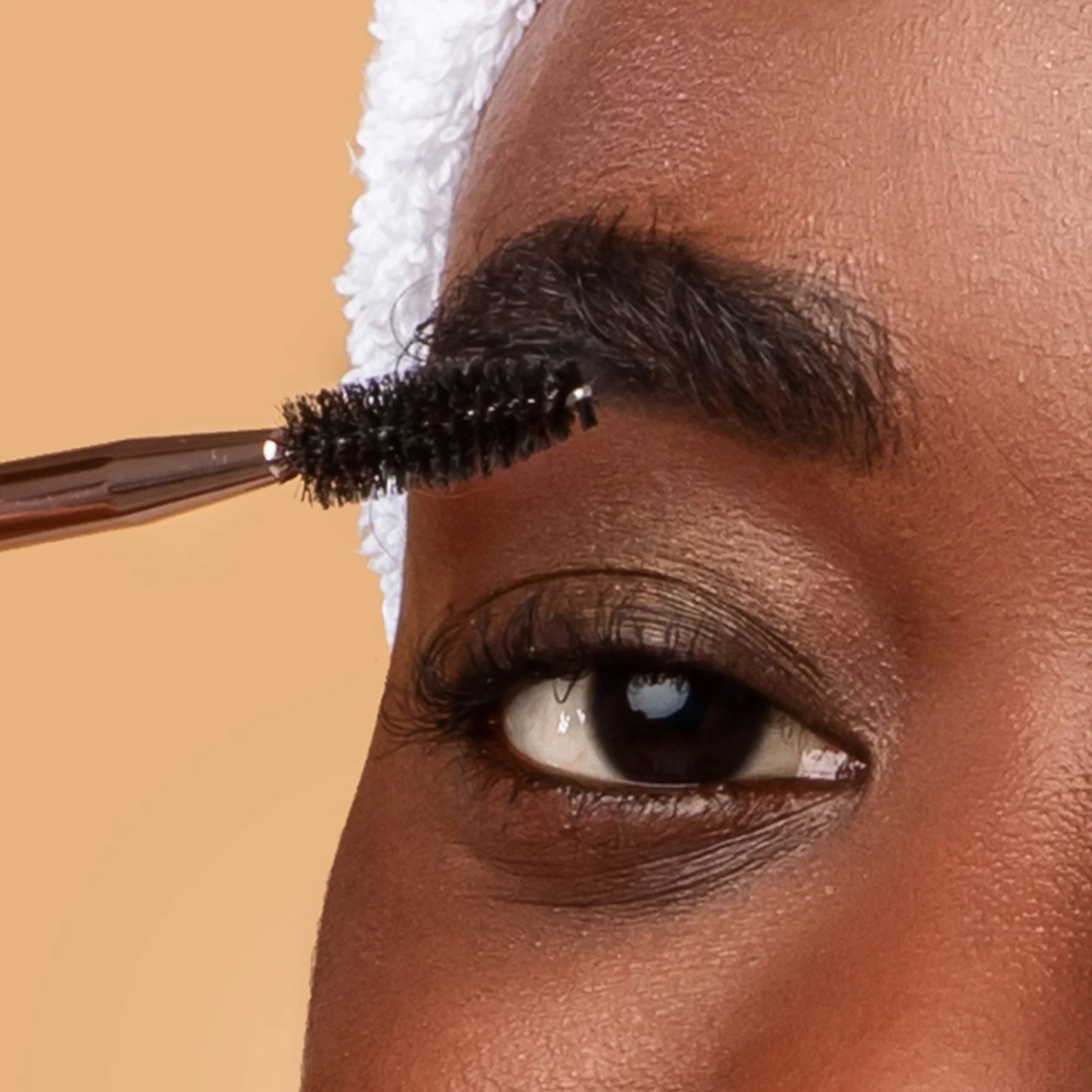 Mylee Kit Express Ciglia e Sopracciglia – Formula 2 in 1 Senza Miscela, Tinta + Gel Developer + Spazzolina Doppio Lato, Colorazione Professionale Semipermanente Ciglia e Sopracciglia (Nero)