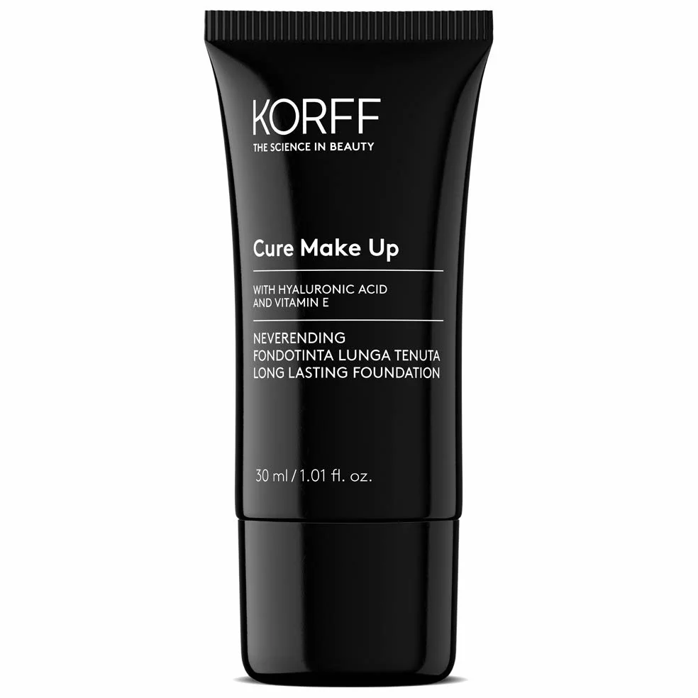 KORFF Fondotinta Crema, Effetto Matt, Lunga Tenuta, Copertura Media - Alta, Formula Anti-età Idratante con acido ialuronico
