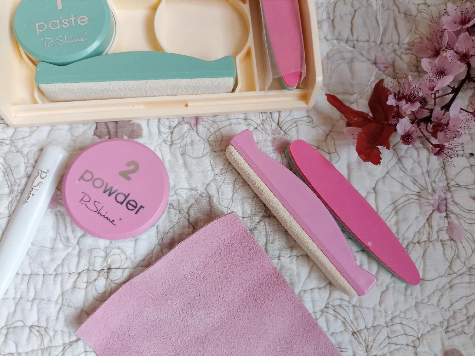 P-shine Kit Manicure Giapponese Professionale per Unghie Danneggiate con Istruzioni