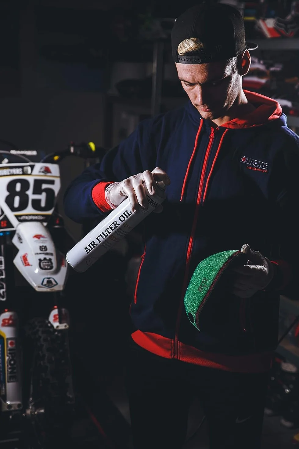 IPONE Olio Spray per Filtri d'Aria Moto 750 mL