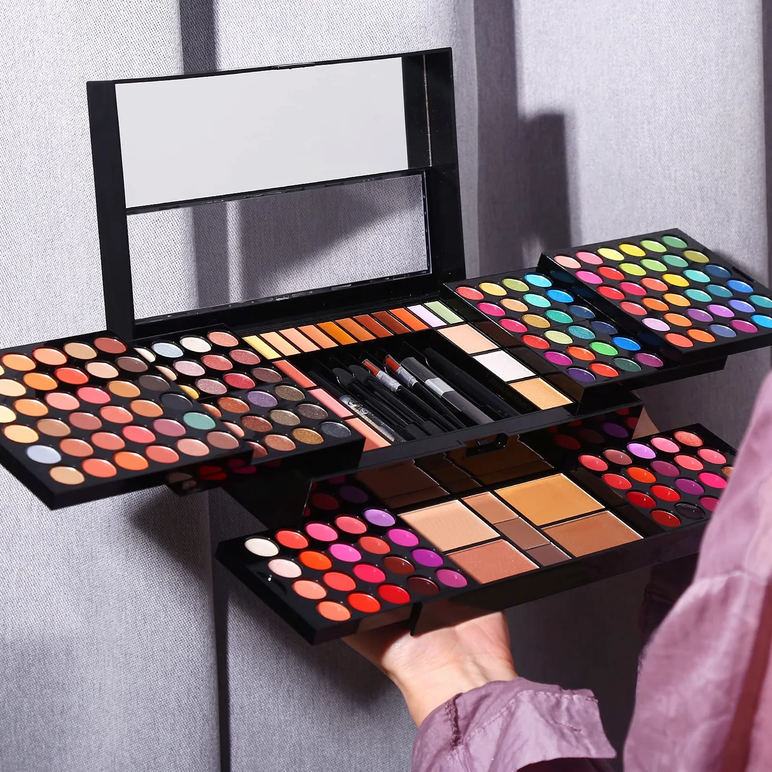 Valigetta per trucco professionale tutto in uno, per donne e ragazze, 186 colori | Valigetta per il trucco imbottita, set di ombretti in tutti i colori, come regalo per Natale, compleanno, San Valentino