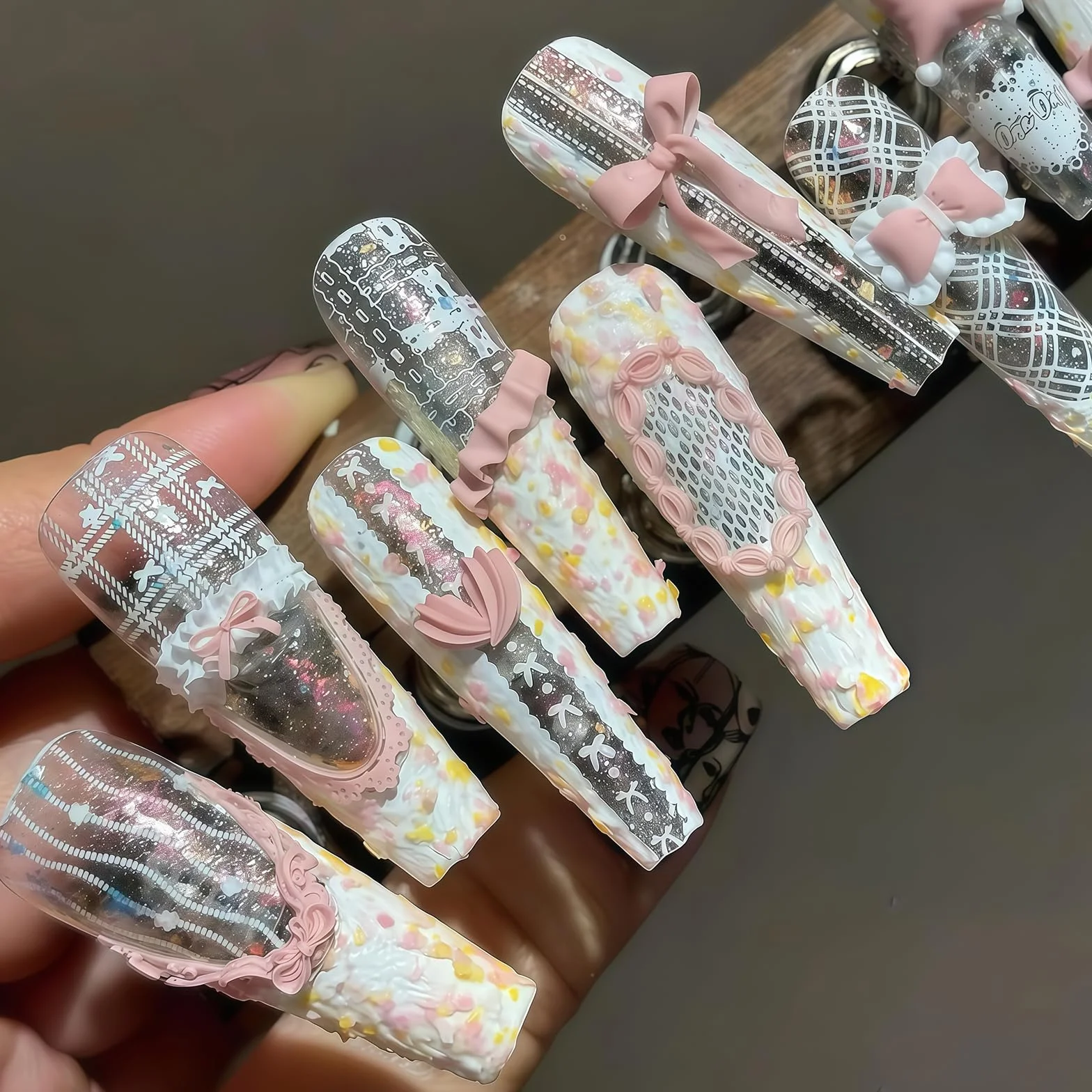 Silikon Stampi per Unghie 3D, Crema Pizzo Design Unghie, Charms Unghie Strumenti in Silicone, Decorazioni per Unghie Accessori per Nail Art