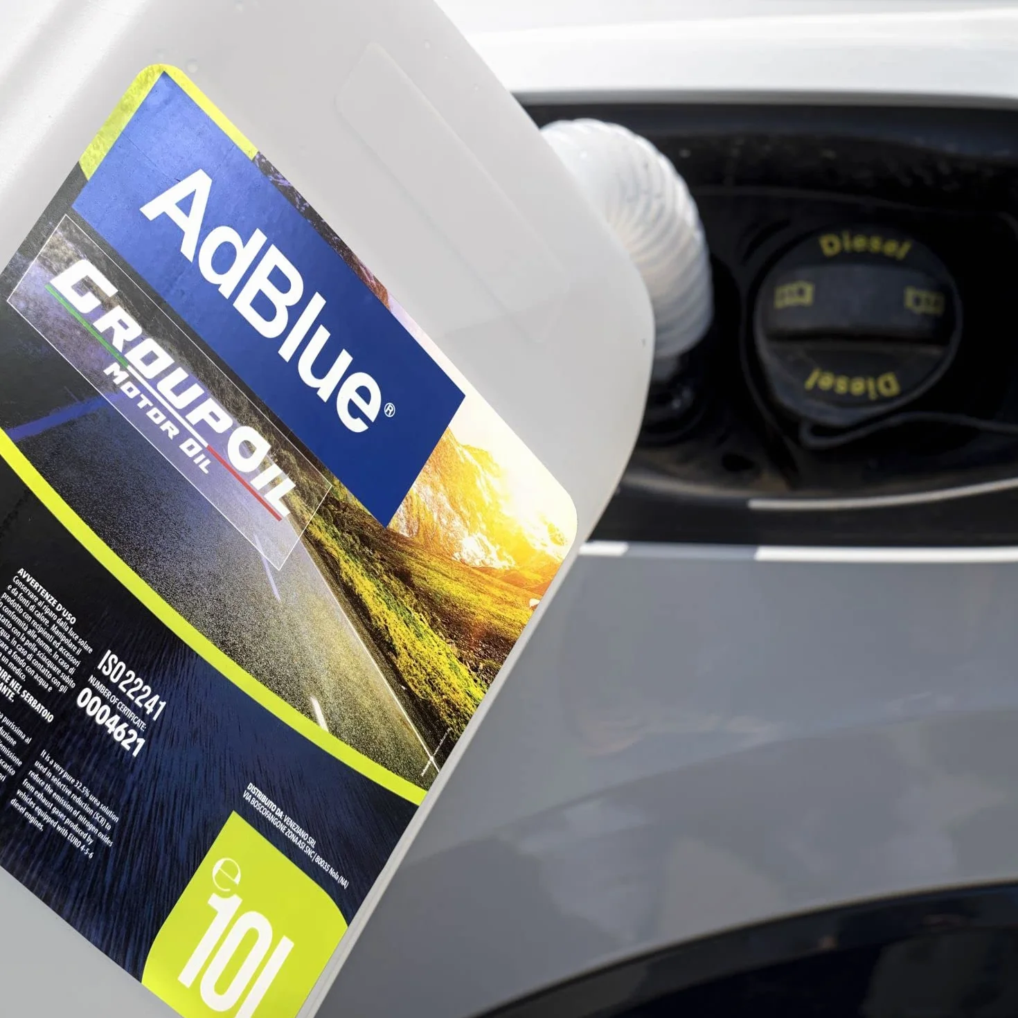 GROUPOIL Adblue 10L additivo gas di scarico per motori diesel conforme ISO 22241 SCR