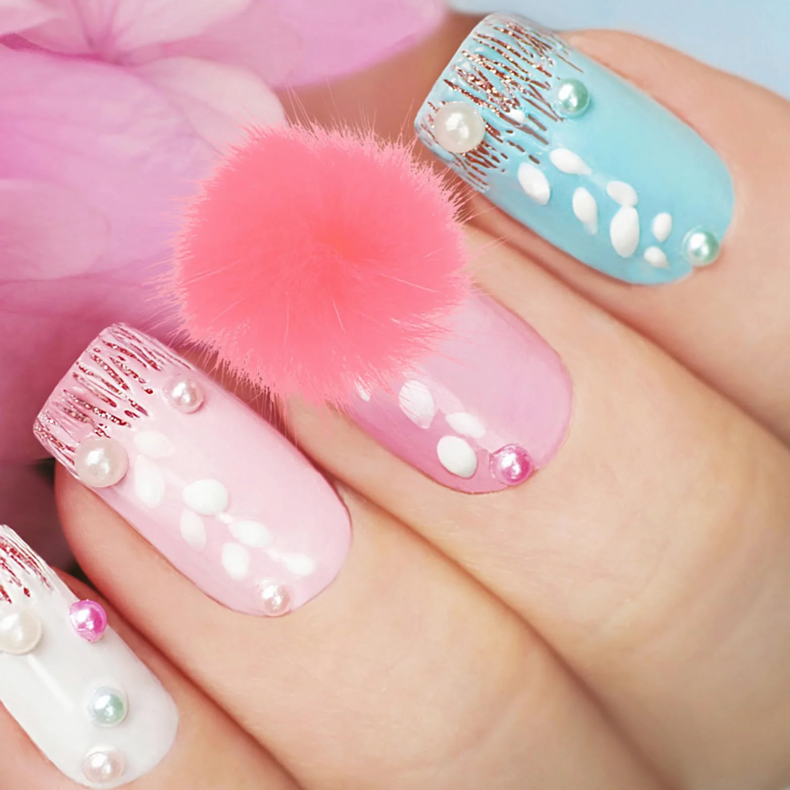 Kit Accessori Unghie 24 Pezzi Decorazioni per Nail Art Palle Soffici in Lana per Manicure Creativa Decorazione per Unghie Fai da Te