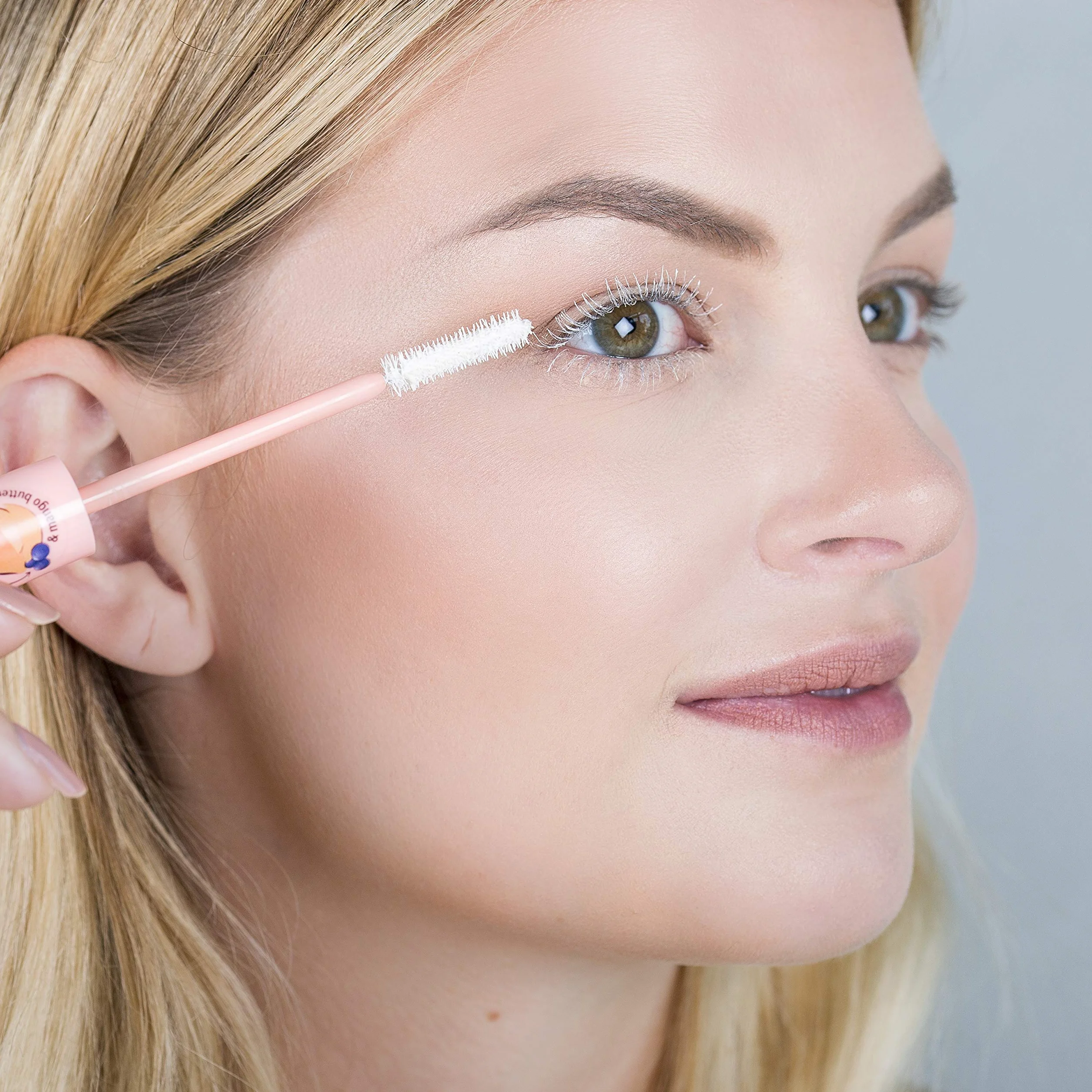 Essence Volume Booster Primer Ciglia Volumizzante Preparatorio 7ml