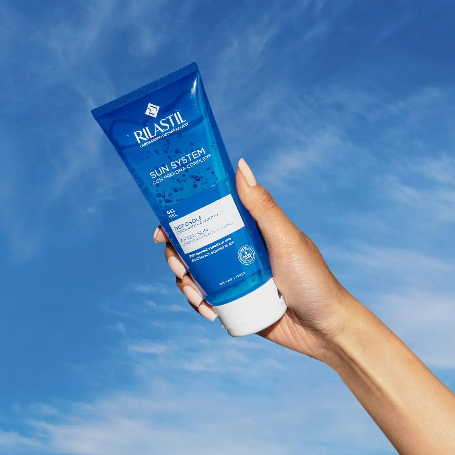 Rilastil Sun System Gel Doposole Trasparente Viso e Corpo, Rigenerante, Idratante e Lenitivo con Acido Ialuronico, per Pelli Sensibili Confezione da 200ml