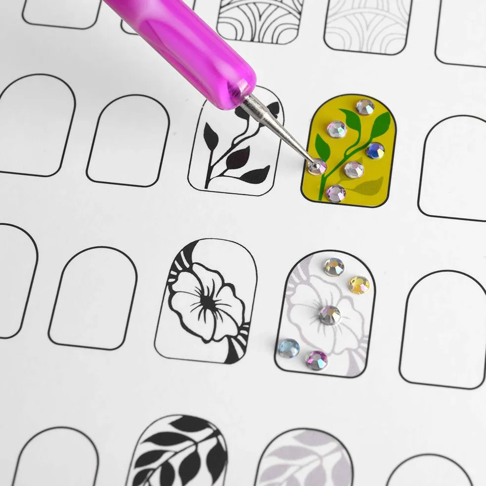 Modello per esercitazione nail art disegno pittura libro di esercizi strumento di apprendimento per principianti modelli intagli linee di diamanti