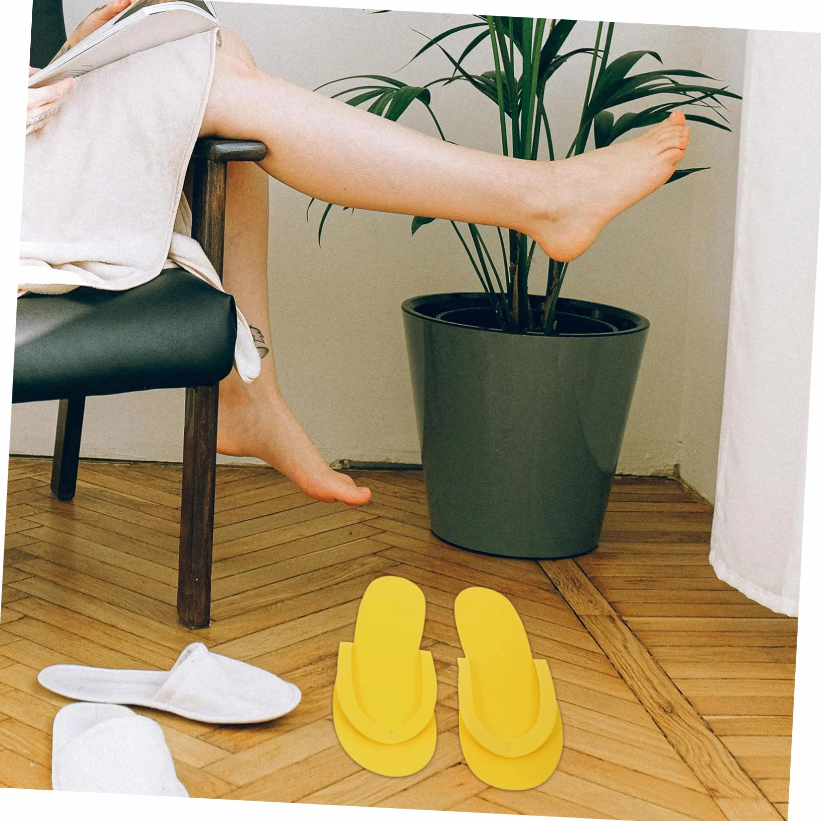 24 paia Pantofole Usa e Getta in EVA Leggere Antiscivolo per Pedicure Spa e Hotel Infradito Monouso per Ospiti Comode e Igieniche per Viaggi e Piscina