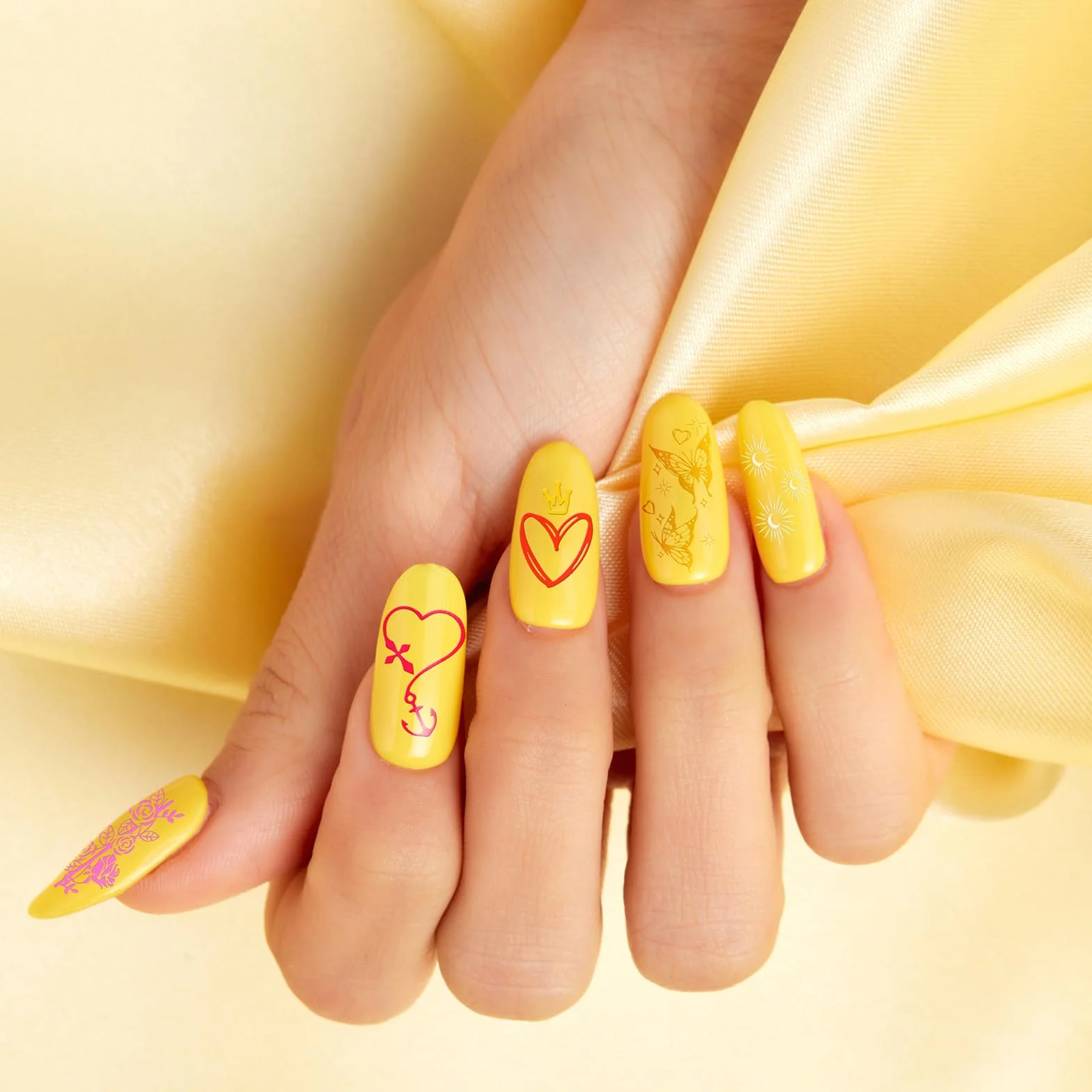 MWOOT 6 PCS Stamping Nail Art, Linee Geometria Fiore Cuore Farfalla Stencil Unghie Nail Art, Unghie Piastre French Manicure Nail Piastra, Unghie Timbro Scraper Piatti Templates per Decorazione Unghie