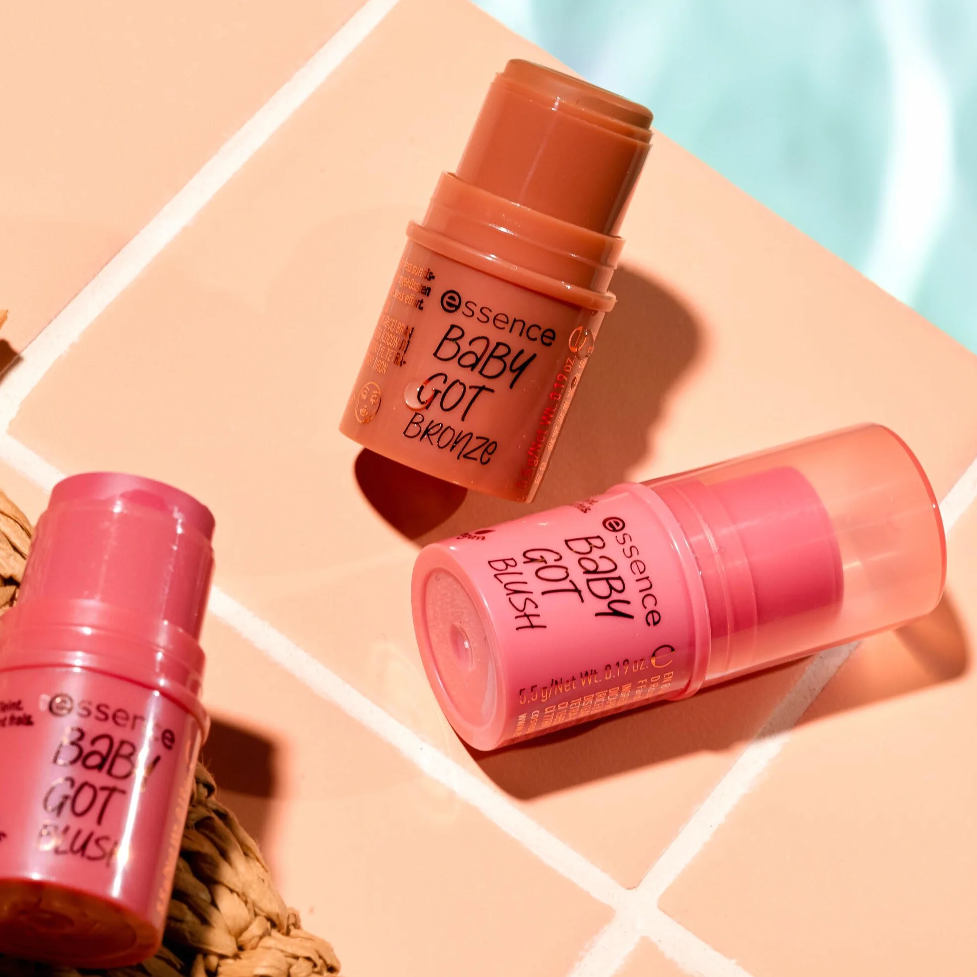 essence BABY GOT abbronzante in stick naturale rugiadosa 5.5g